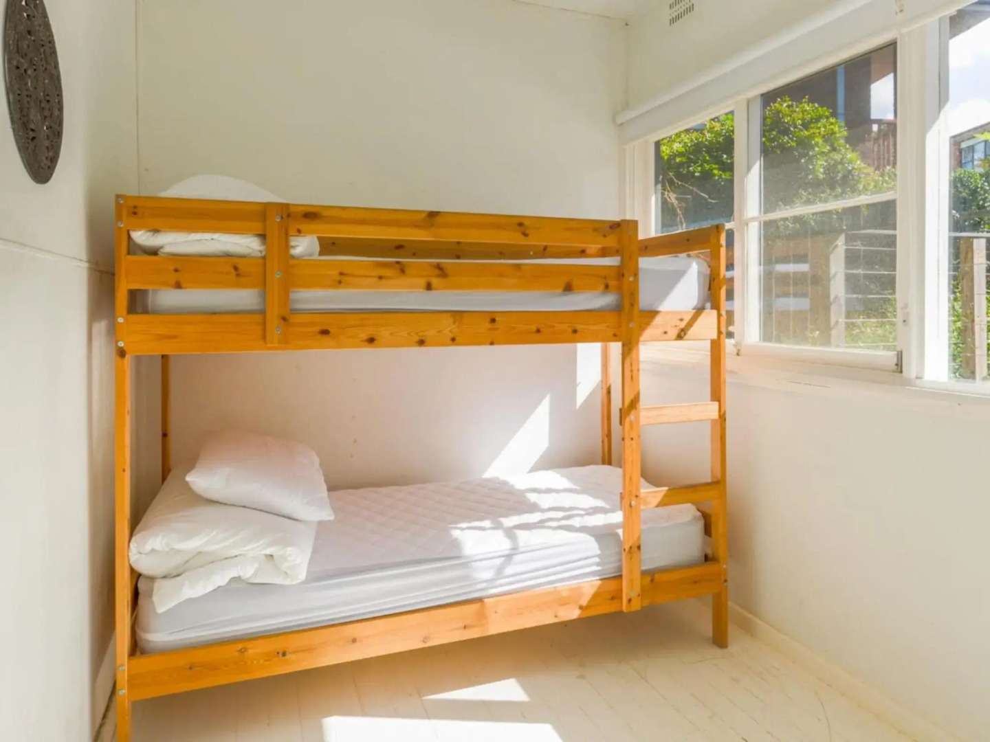 BOMBORA Gerroa 4pm check out Sundays