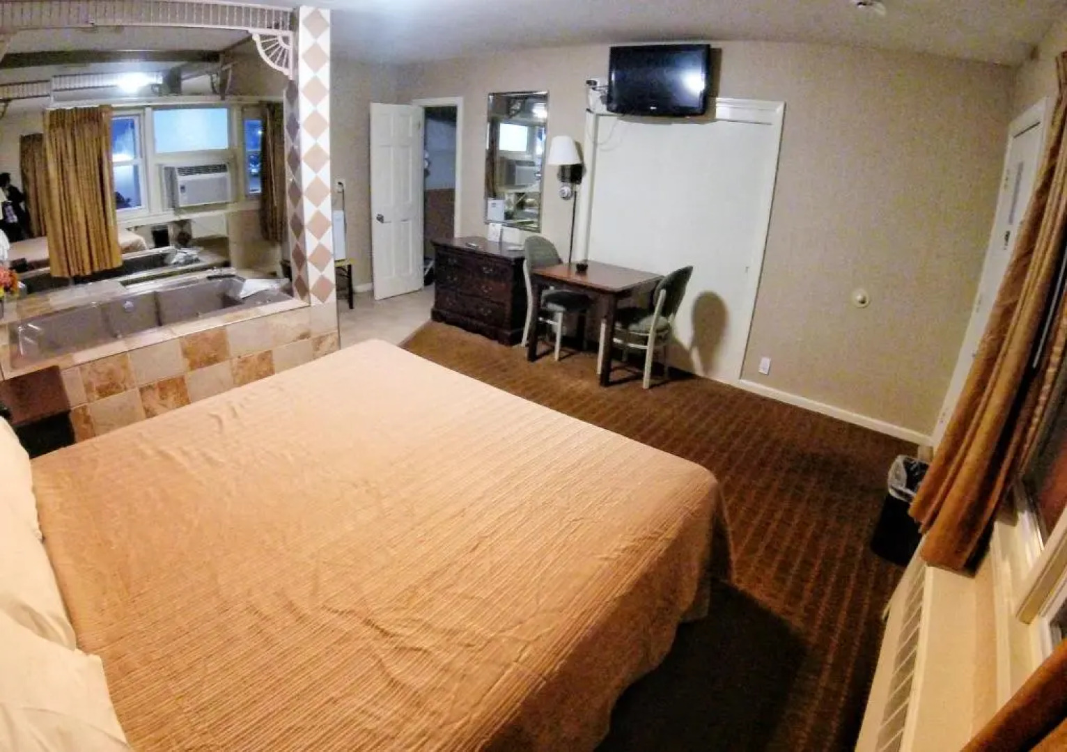 Red Carpet Inn W. Springfield