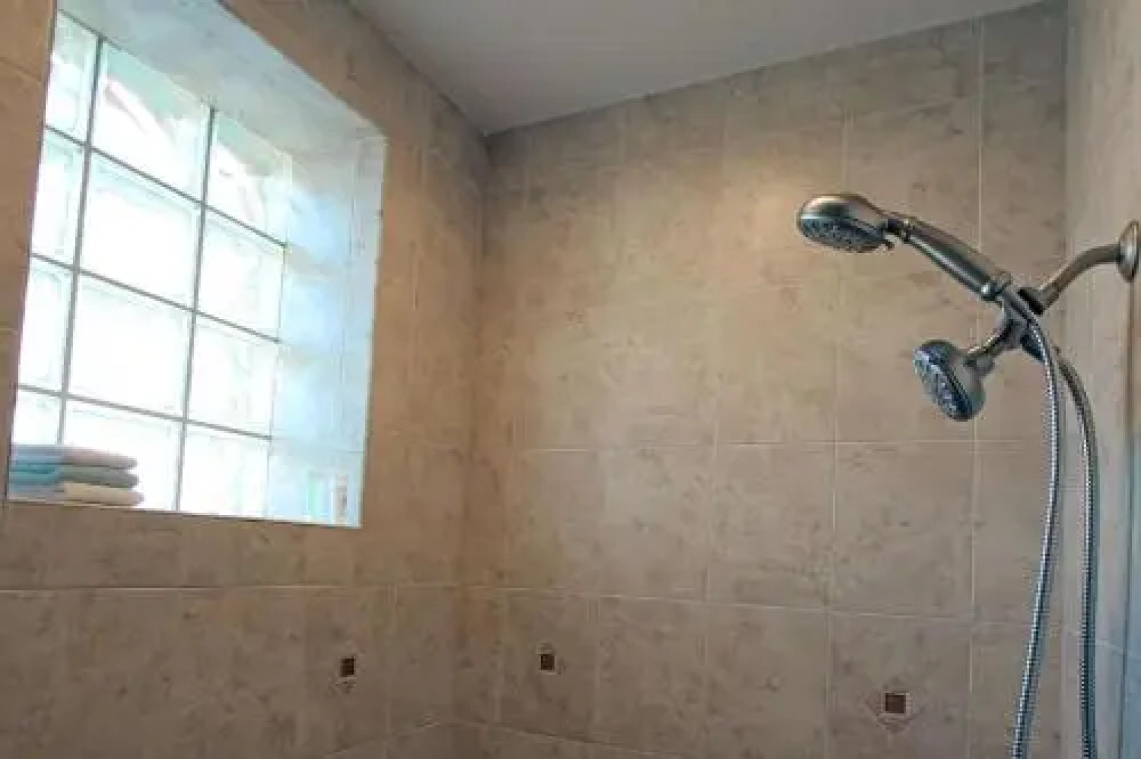 807 Harborview Grande