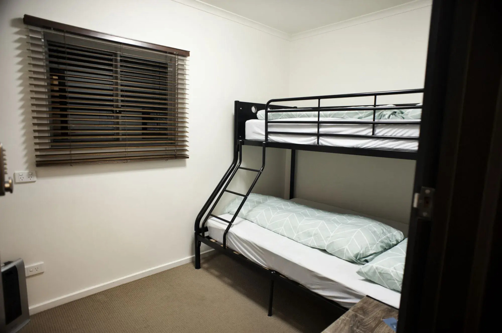 Amber Lodge Mt Buller - Hostel