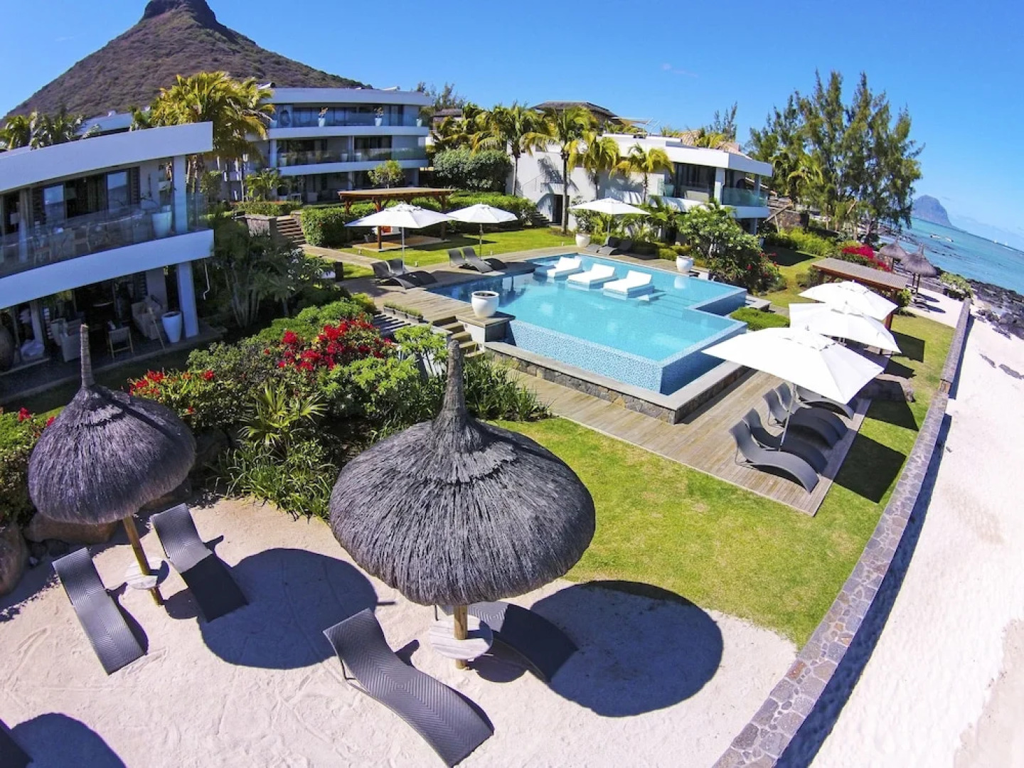 Leora Beach by Dream Escapes Holidays