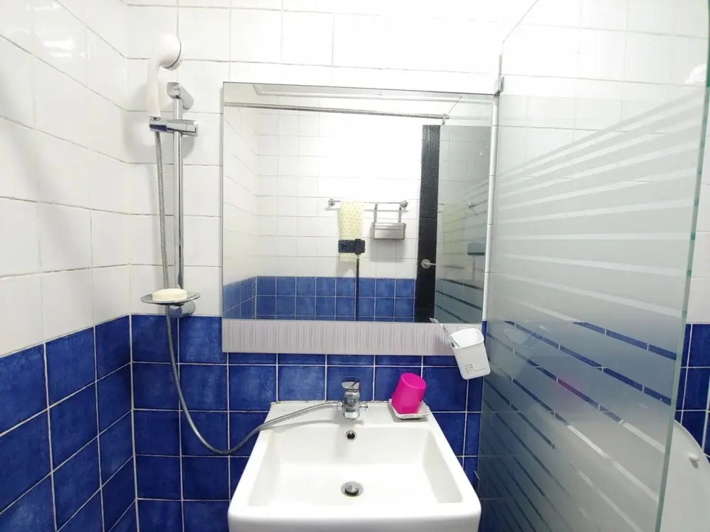 Jeju Halla and Tam Pension