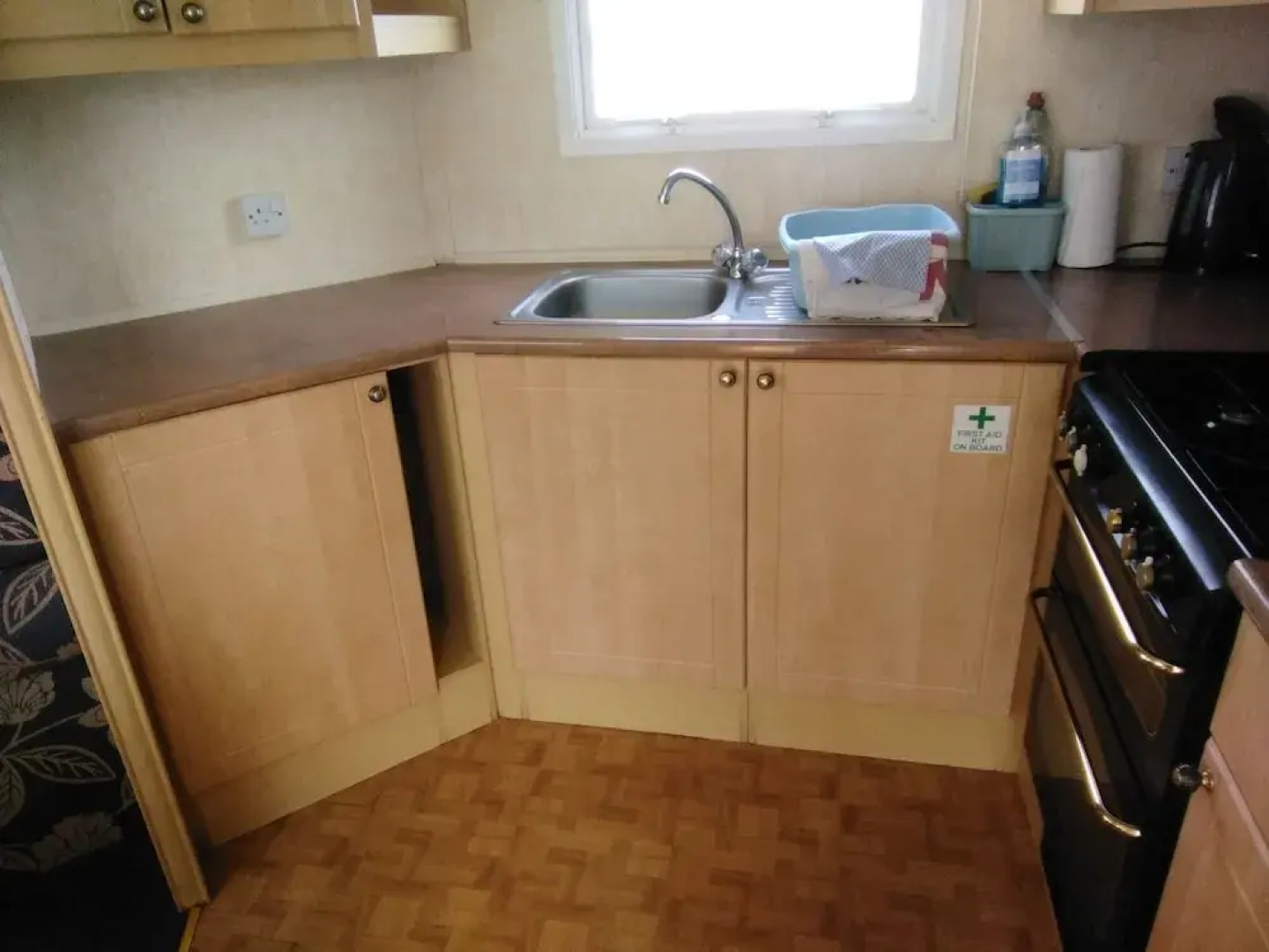 Inviting 3 Bedrooms Caravan gas Central Heating