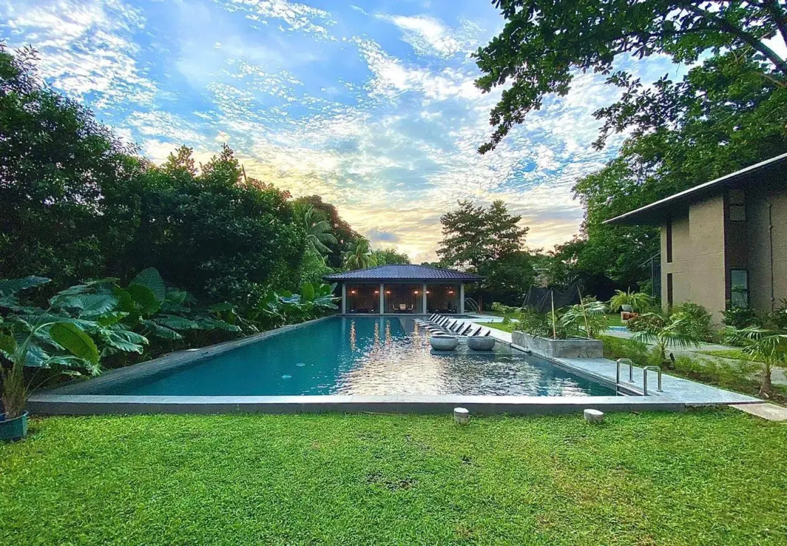 The Henry Resort Dumaguete