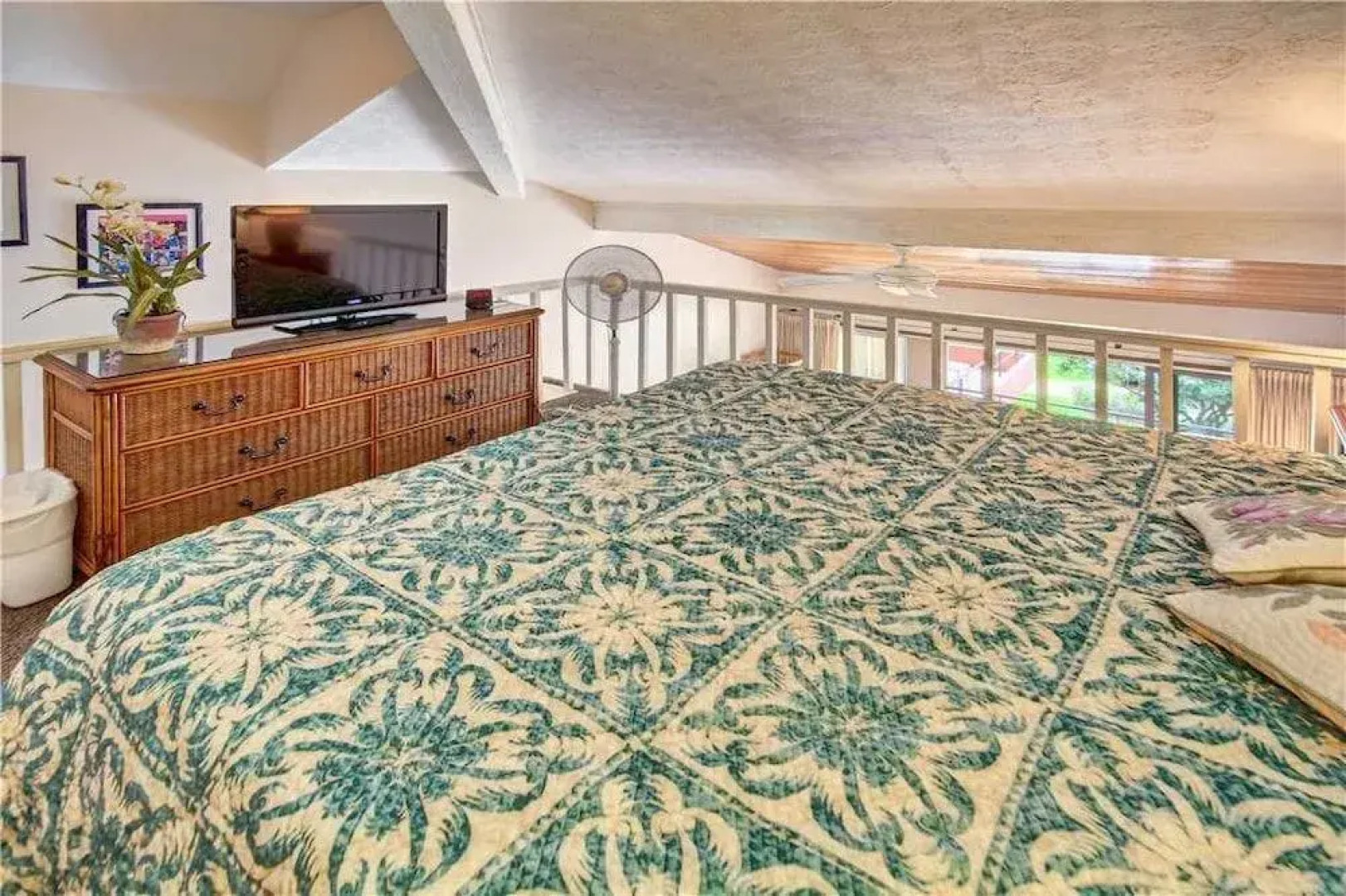 Maui Kaanapali Villas D275 by RedAwning