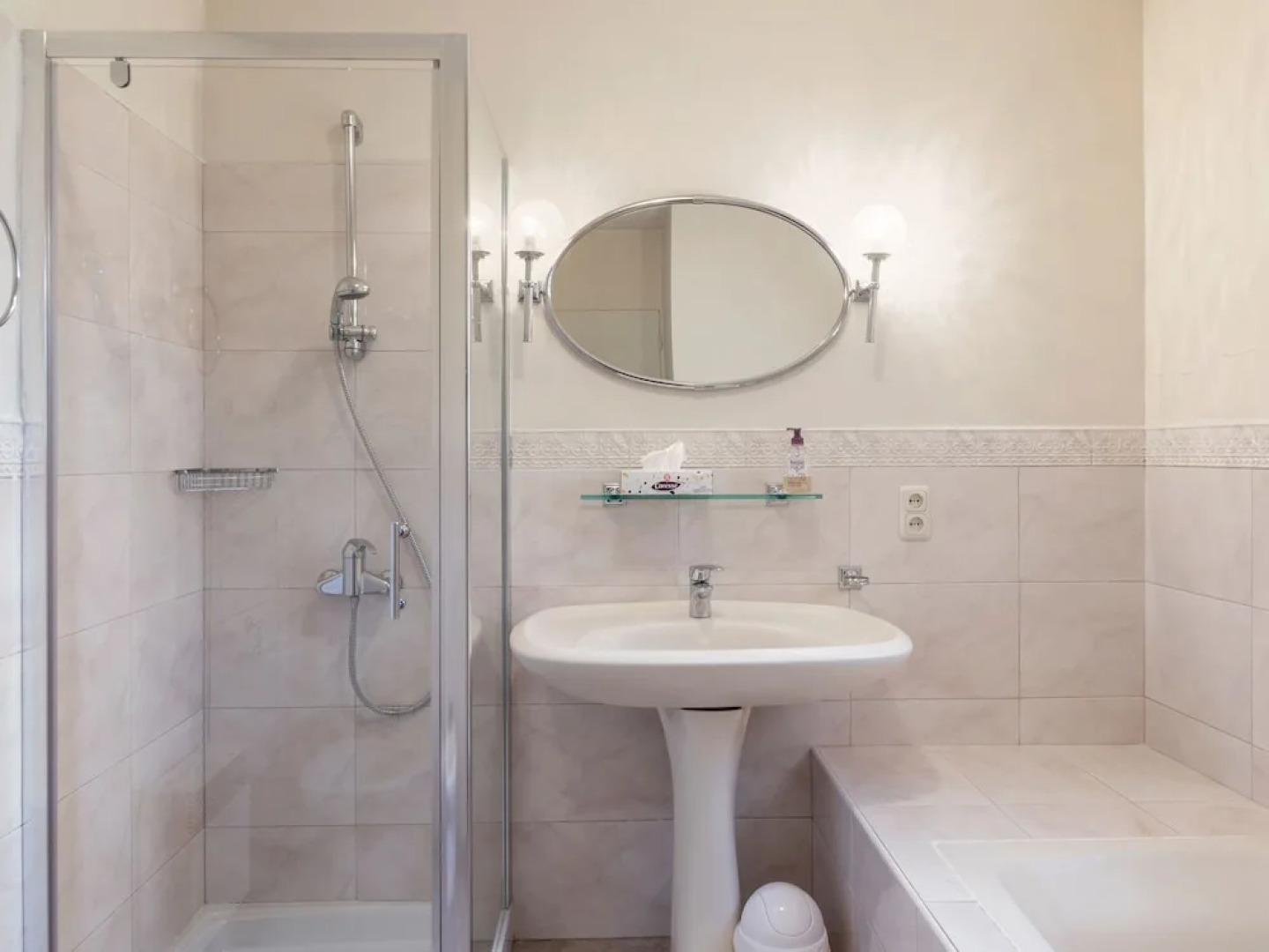 South French Air-conditioned Villa With Heated Pool and Panoramic Views