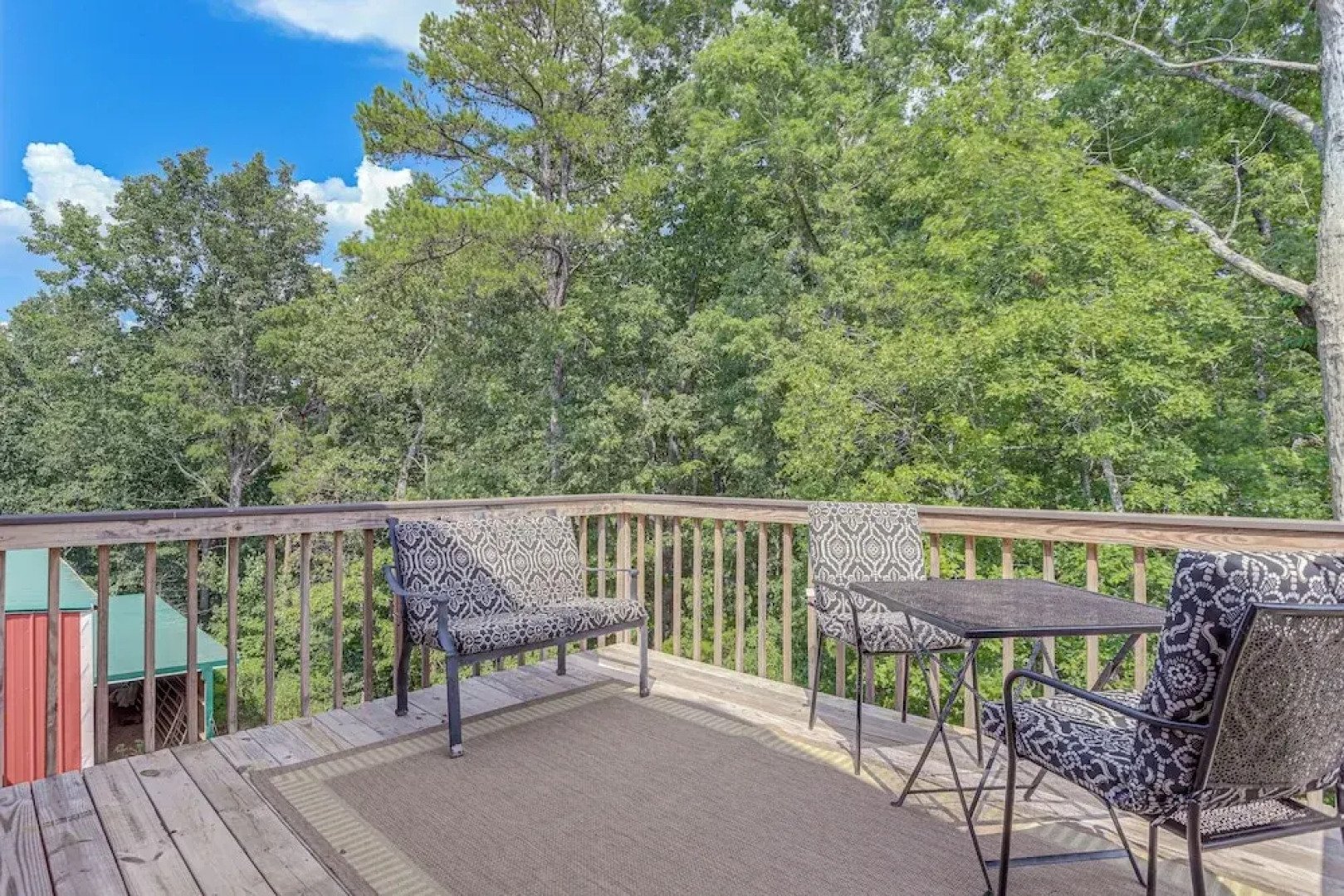 Lake Allatoona Area Studio w/ 2 Decks & Farm Views