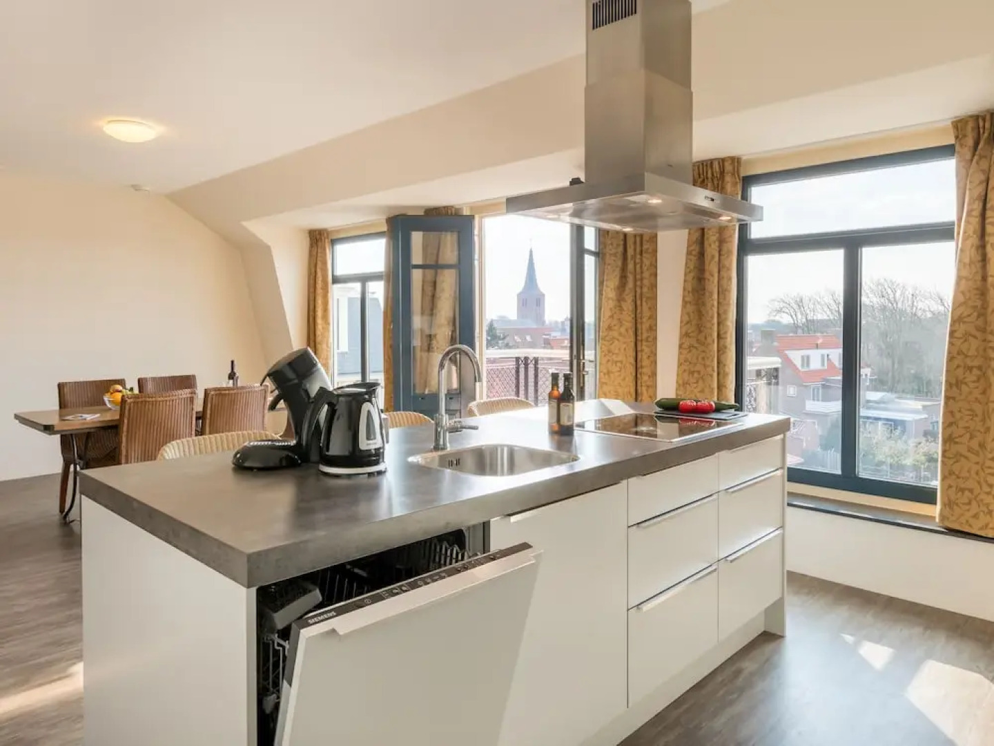 Luxurious Apartment With Sauna And Ac 200 M From The Sea