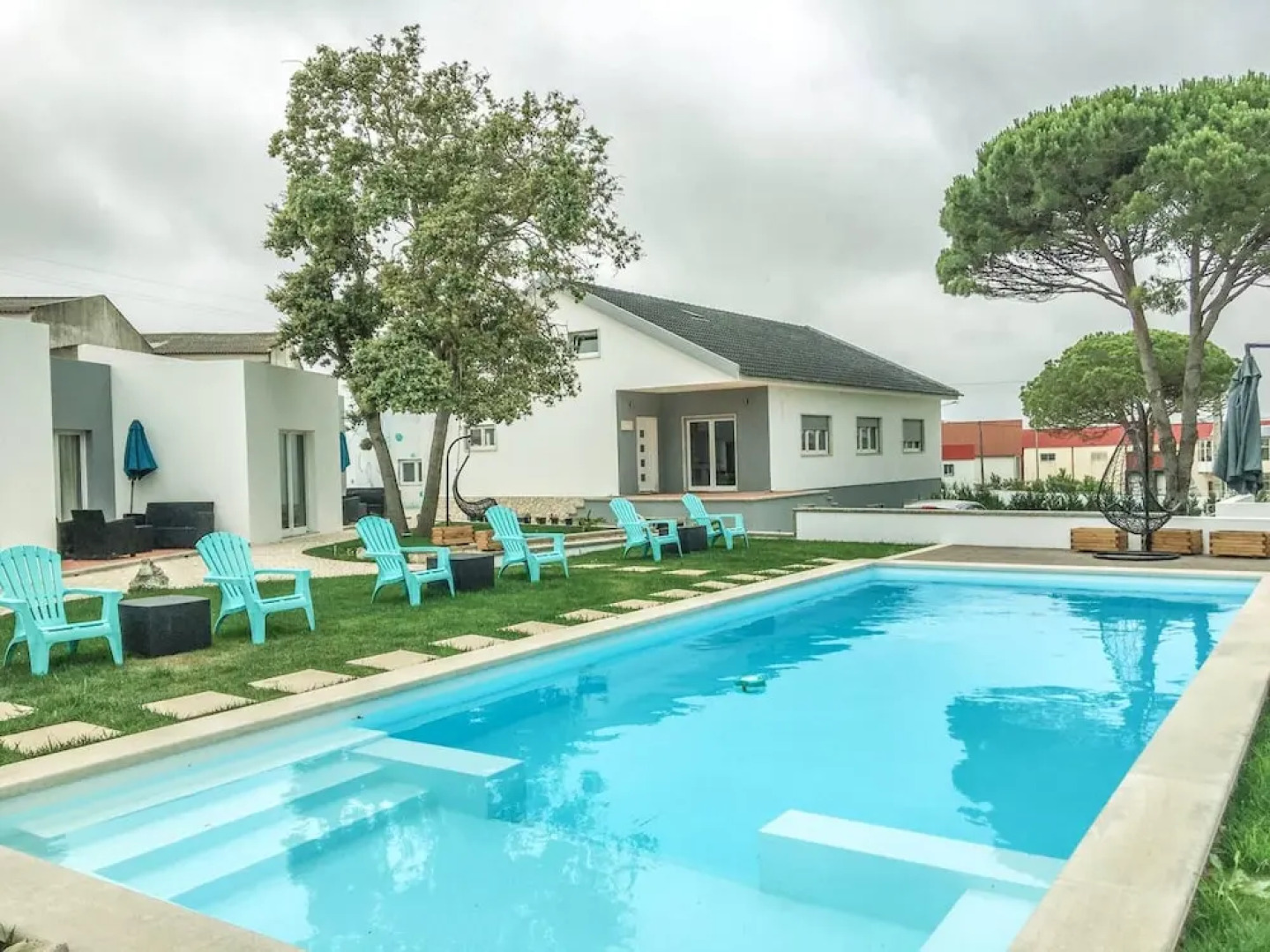 House With one Bedroom in Atalaia, With Shared Pool, Enclosed Garden and Wifi Near the Beach