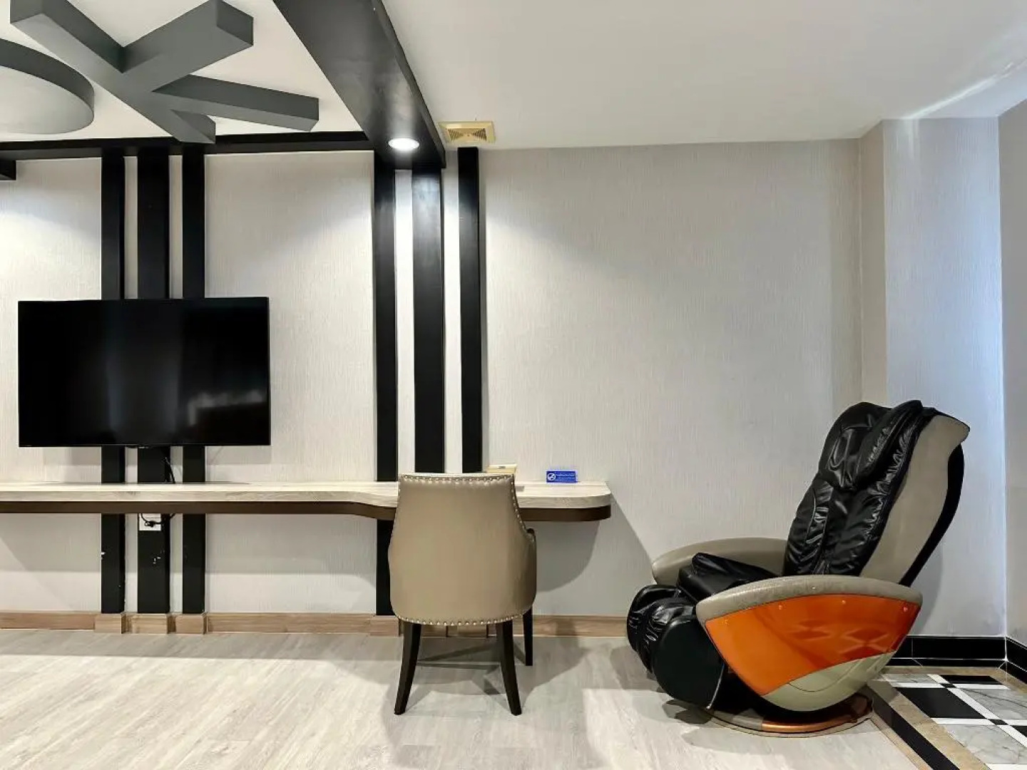 KTK Pattaya Hotel and Residence