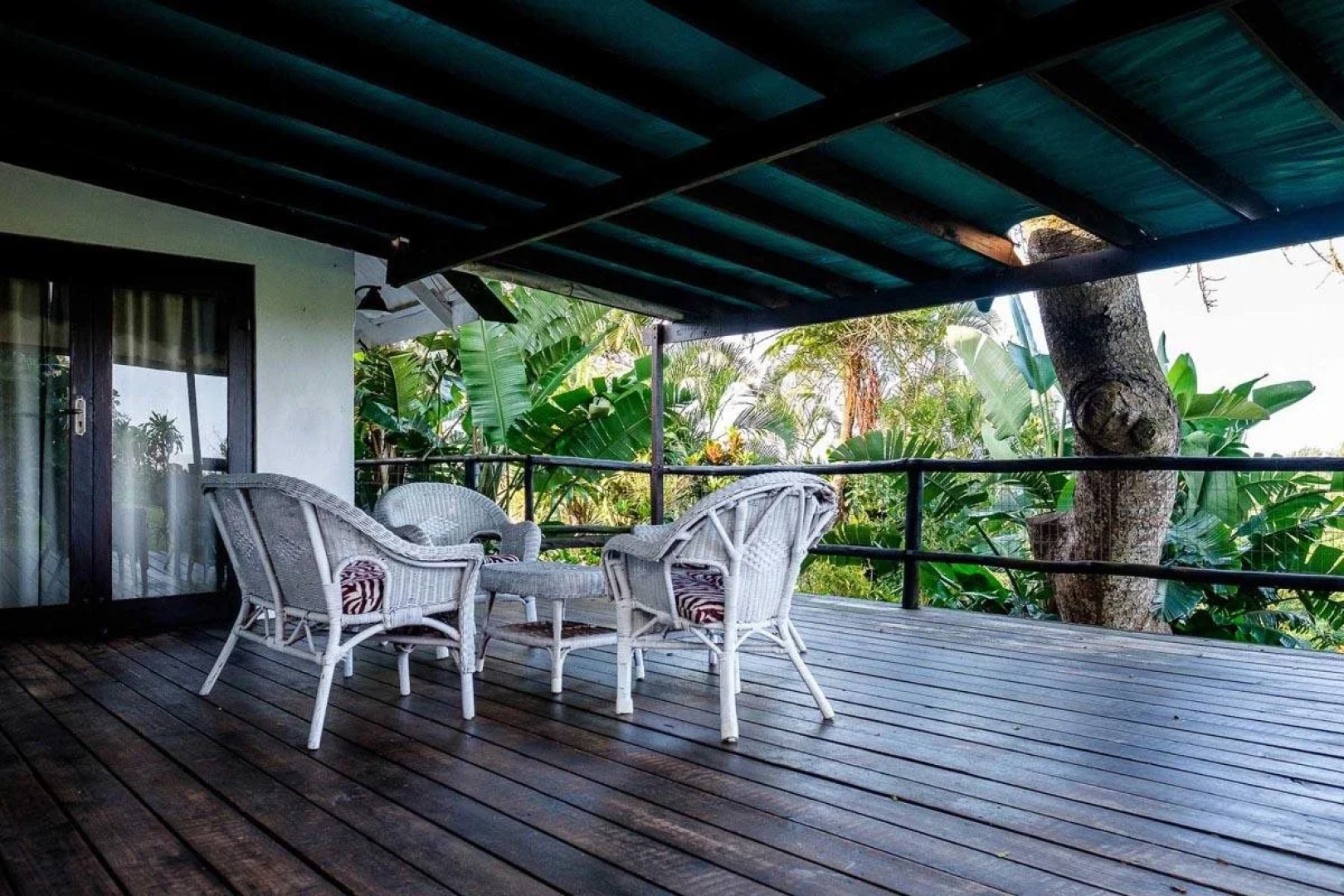 Seasands Lodge & Conference Centre