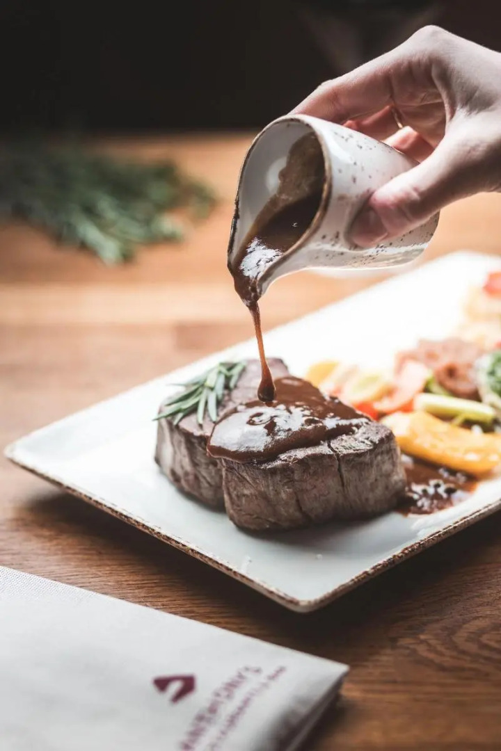 Anthony's Life & Style Hotel