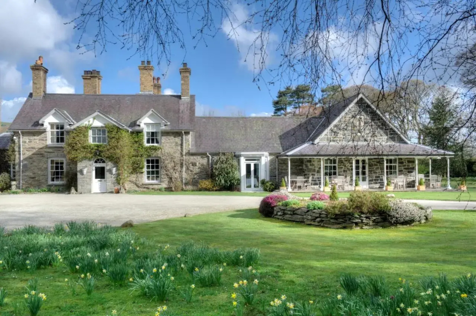 Tyddyn Llan Restaurant with Rooms