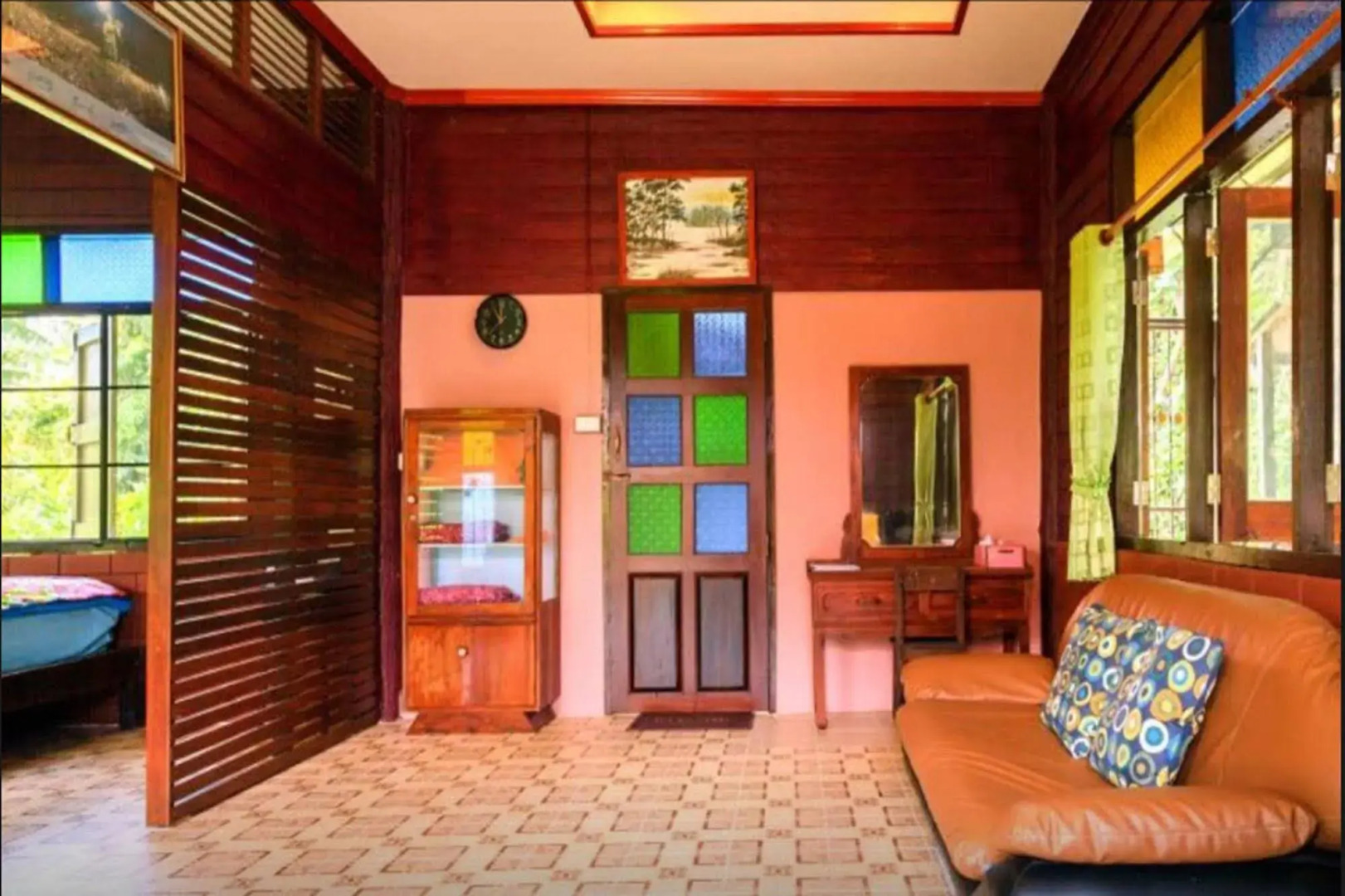 Pop Riverside Homestay