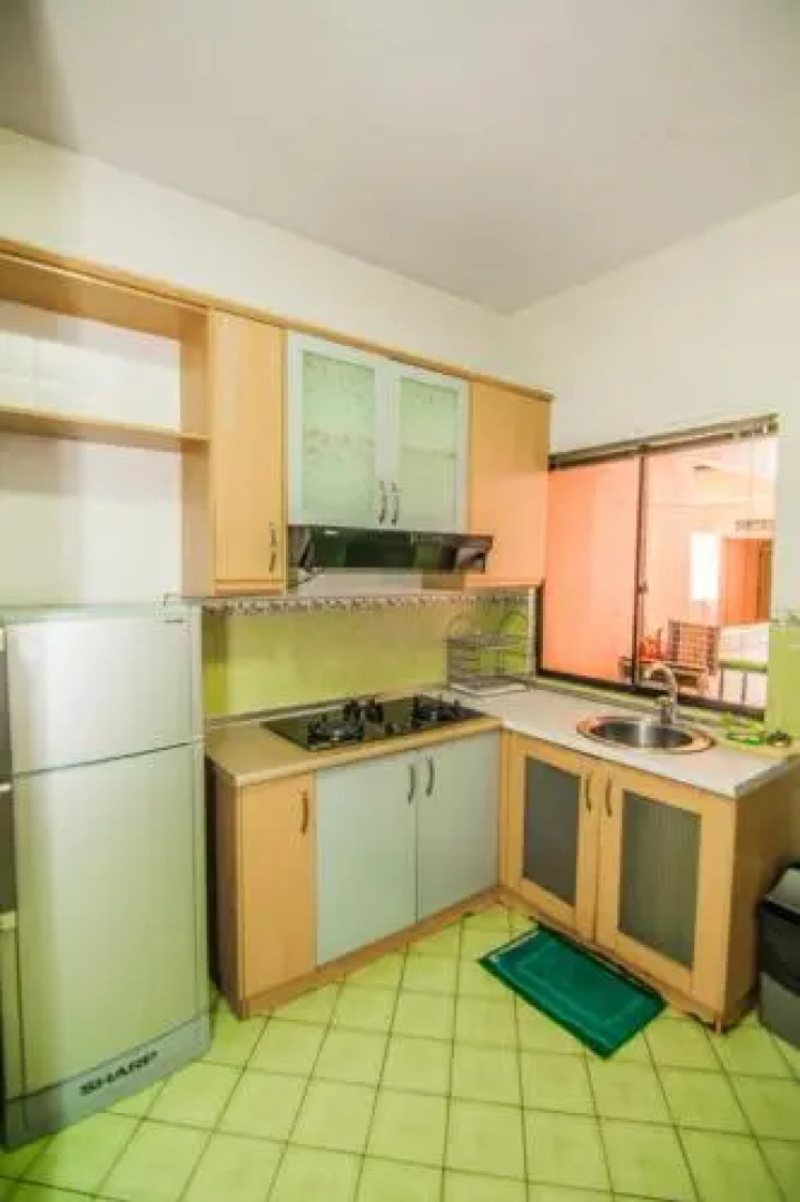 T & H Vacation Condo @Marina Court