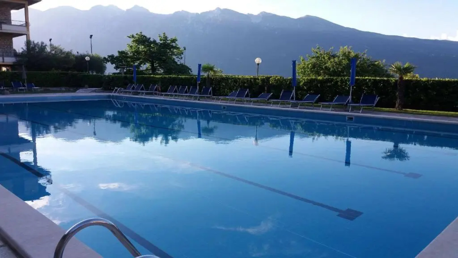 Appartamento Tobias 201 La Portella by Gardadomusmea