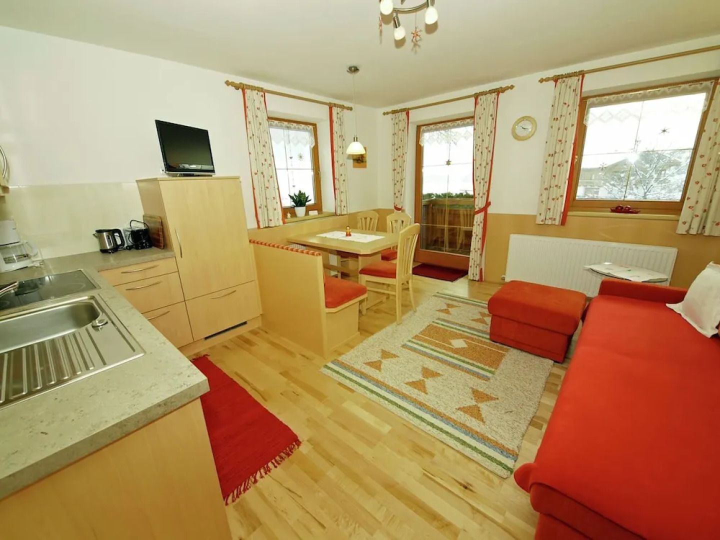 Modern Apartment in Strass im Zillertal Near Ski Slopes