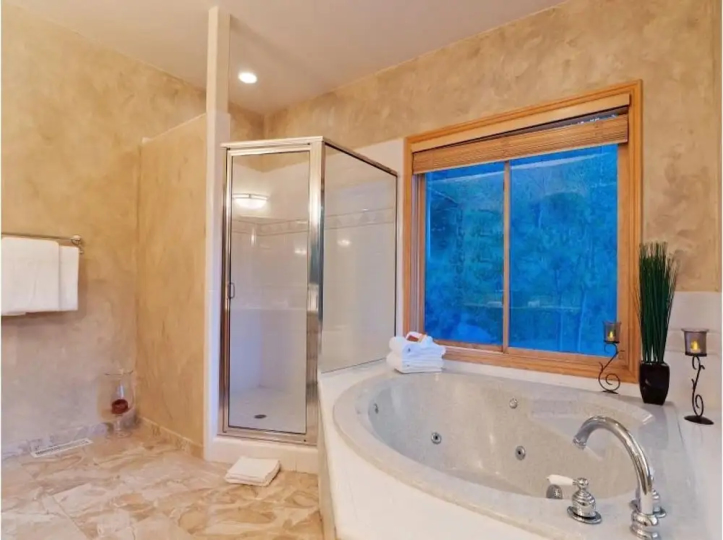 Abode at Gamble Oak in Solamere