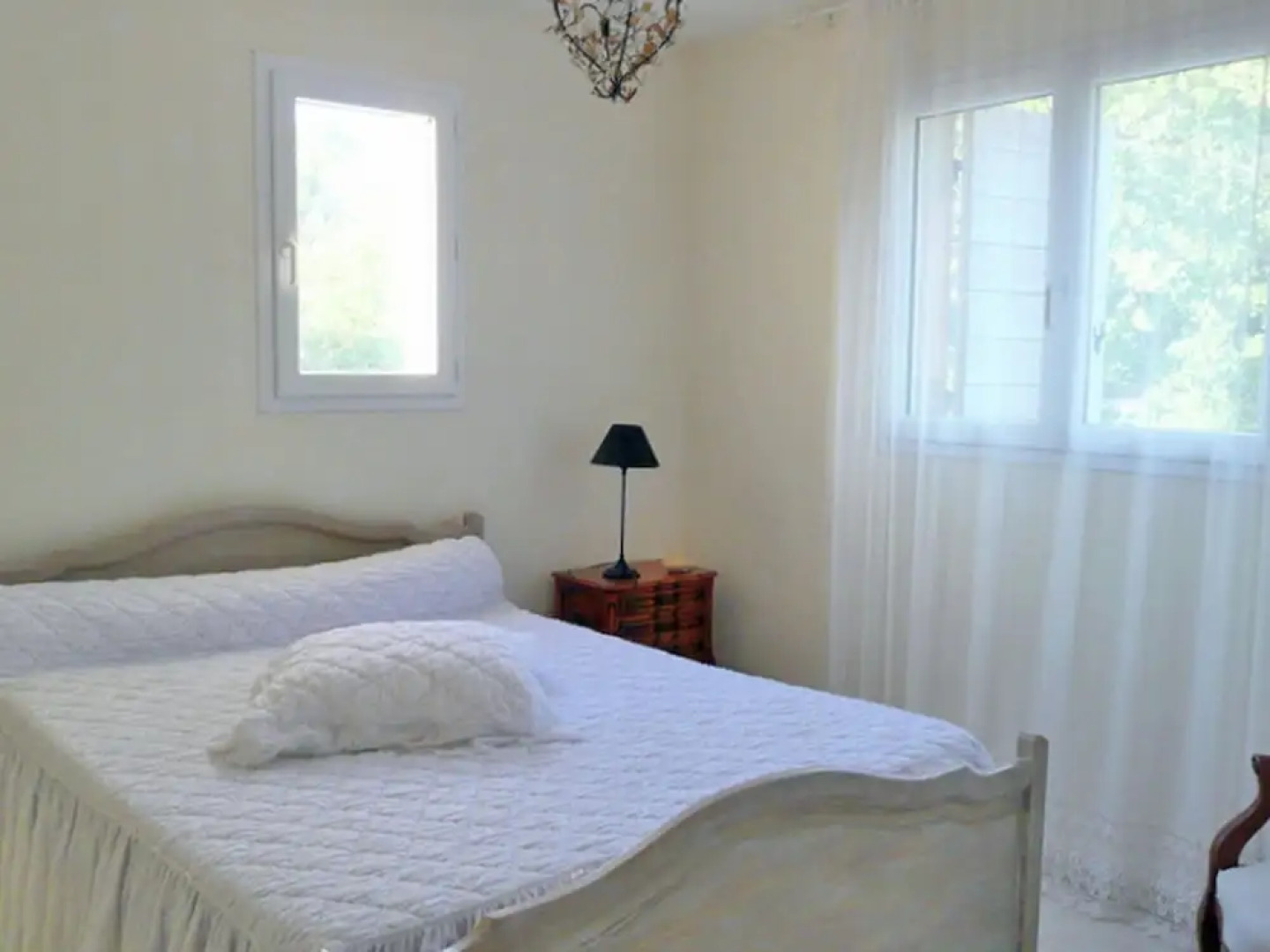 Beautiful Holiday Home in Cotignac France With Swimming Pool