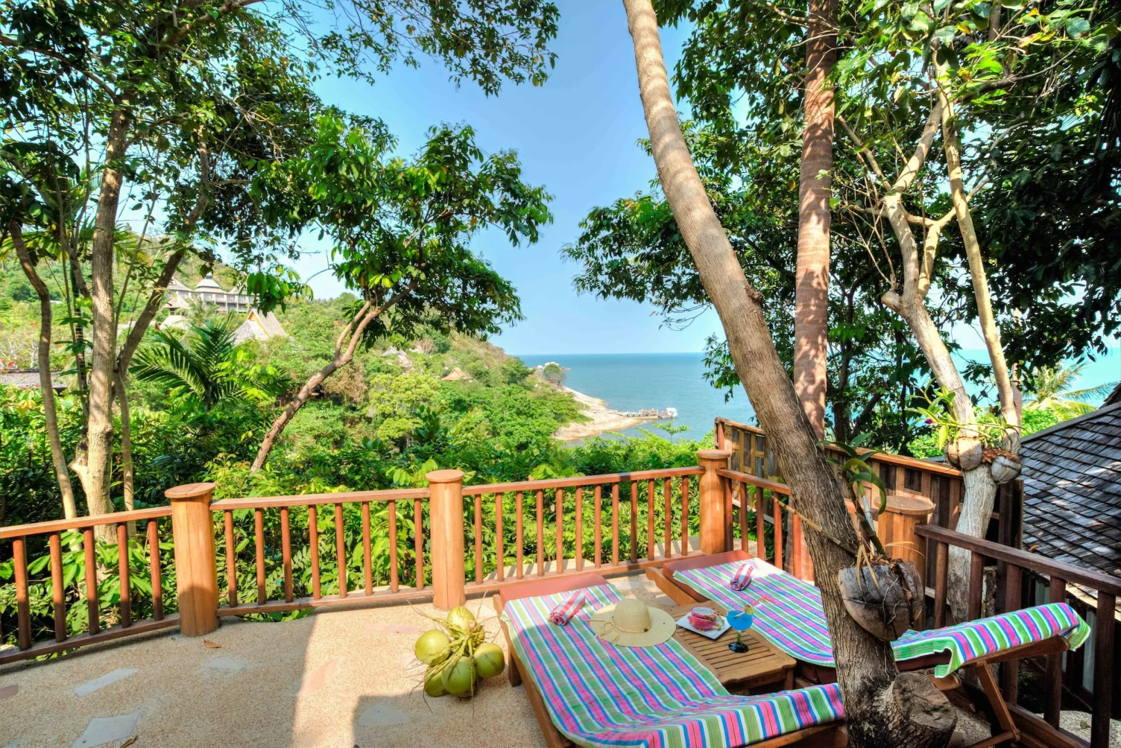 Курортный отель Santhiya Koh Phangan Resort & Spa