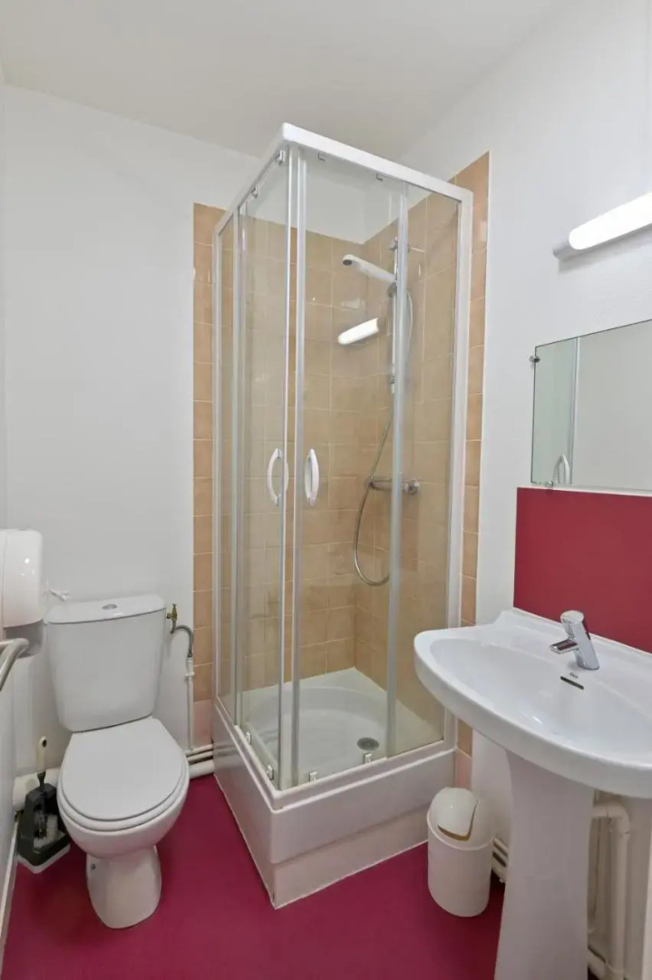 Auberge De Jeunesse DOrleans Et CRJS