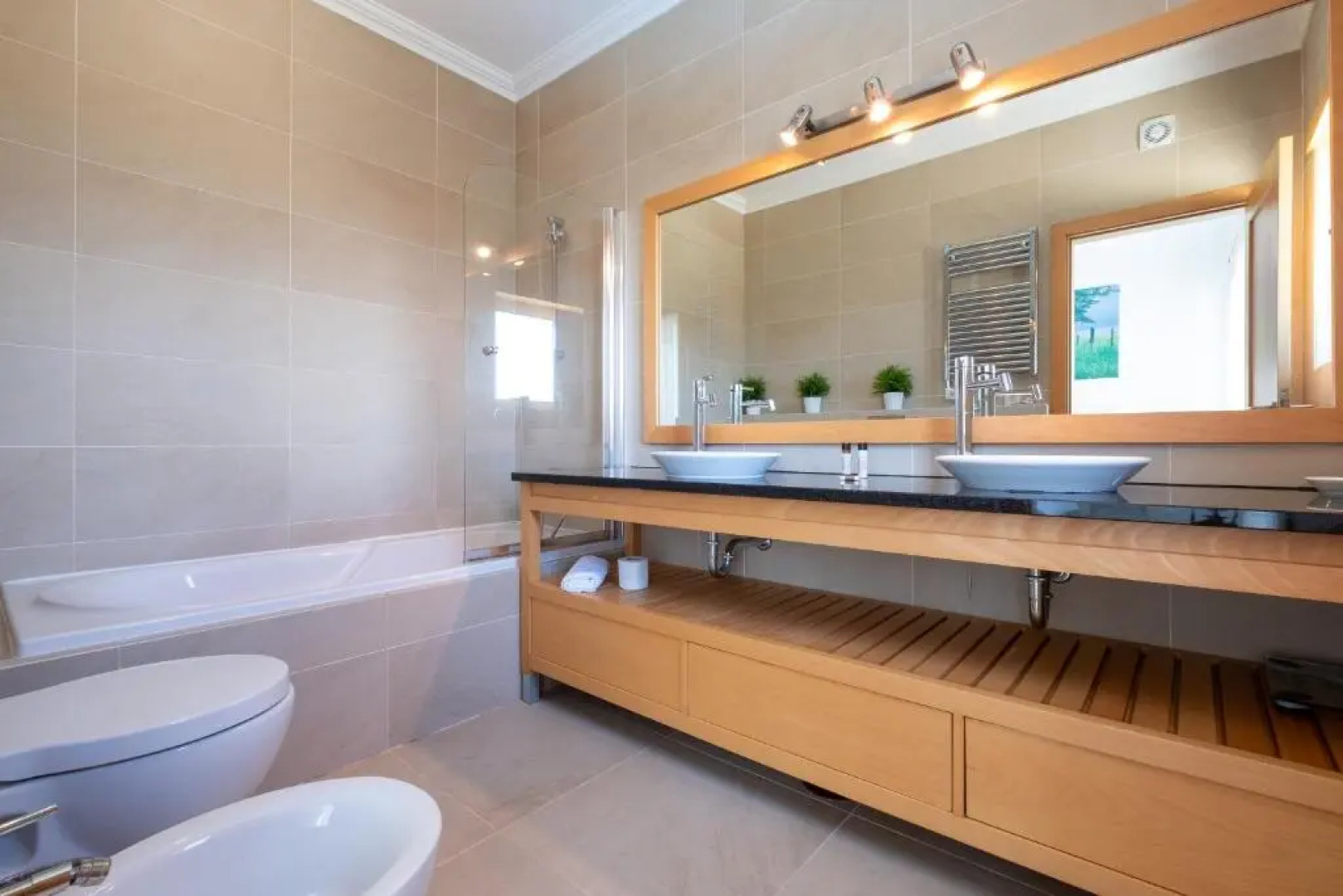 Magnifica Moradia V4