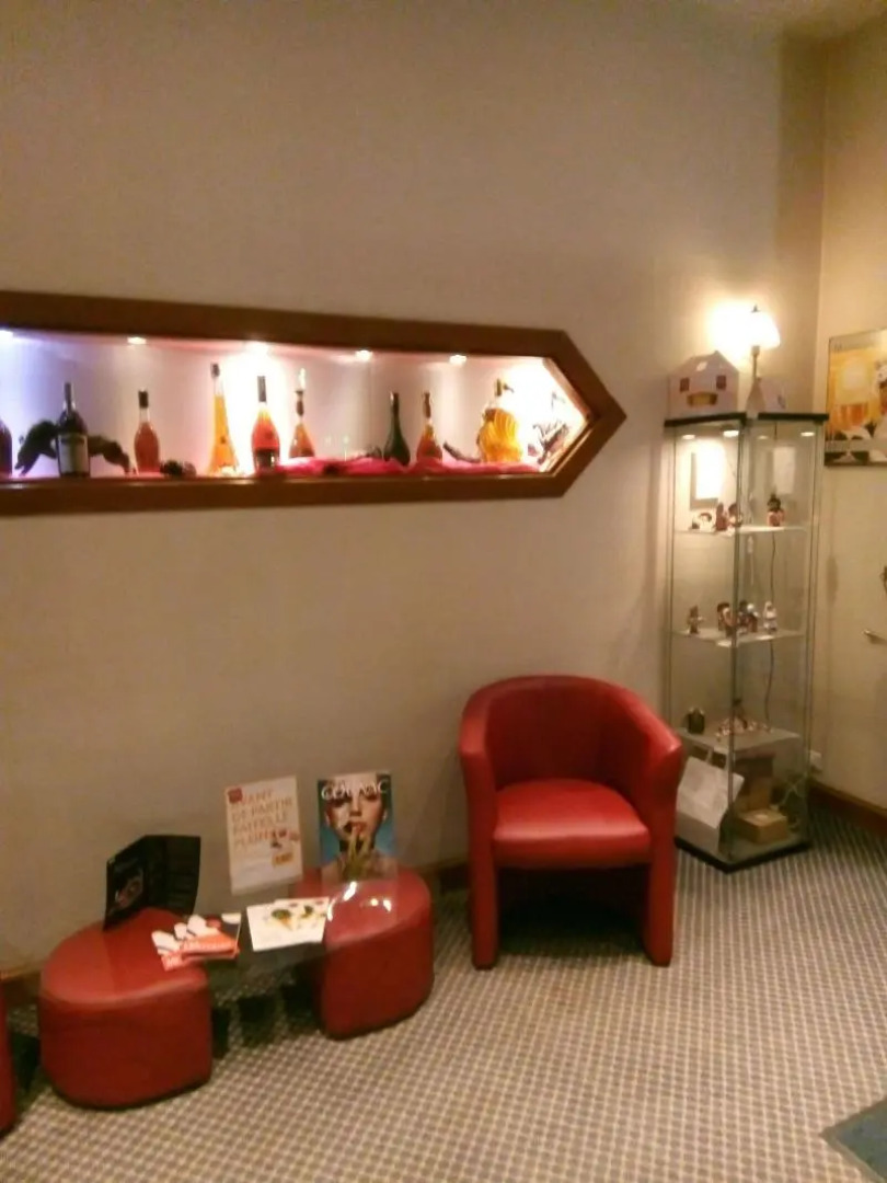 Logis Hôtel la Résidence