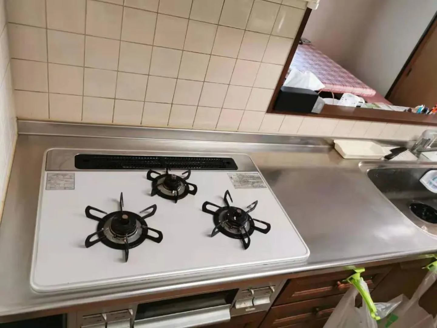 桜薫 熱川駅まで280メートル海水浴場まで500メートル