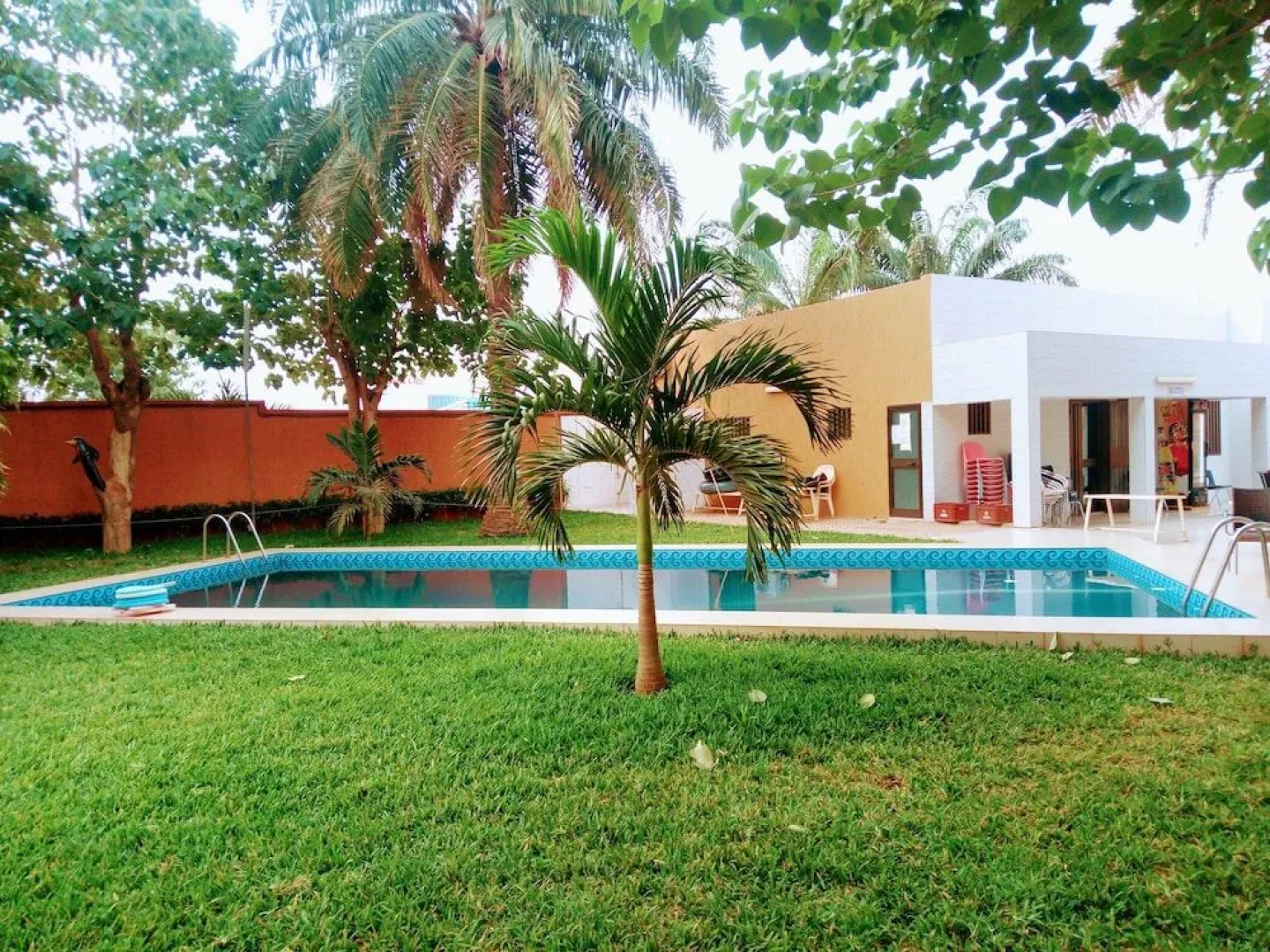 Sarada Lodge Hotel