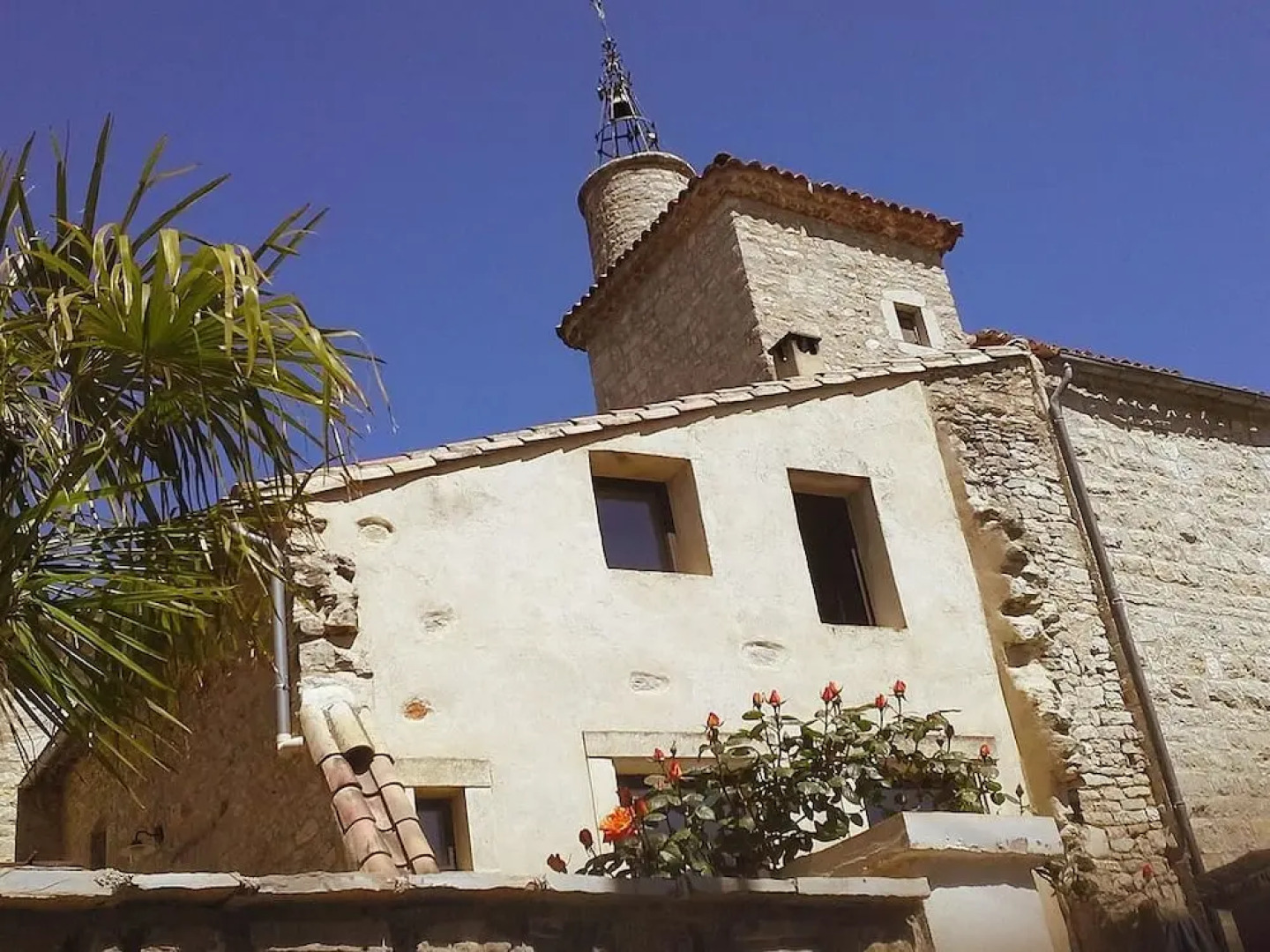 Maison atypique 11e siècle