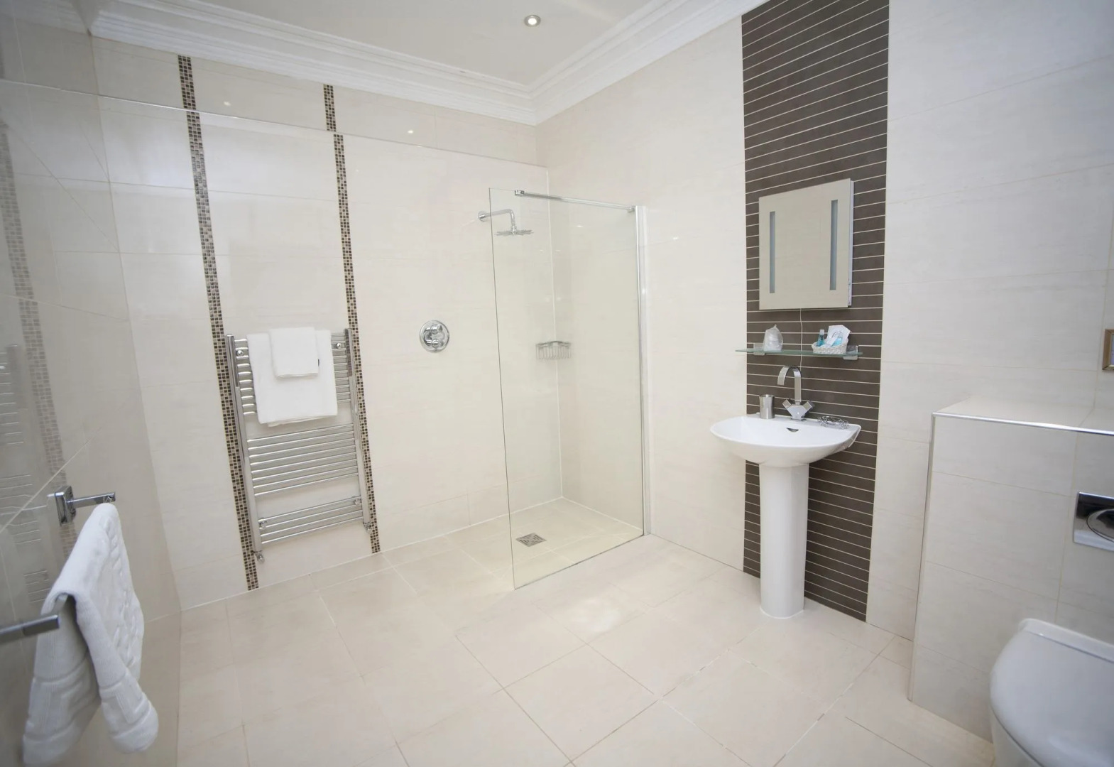 The White Swan Hotel