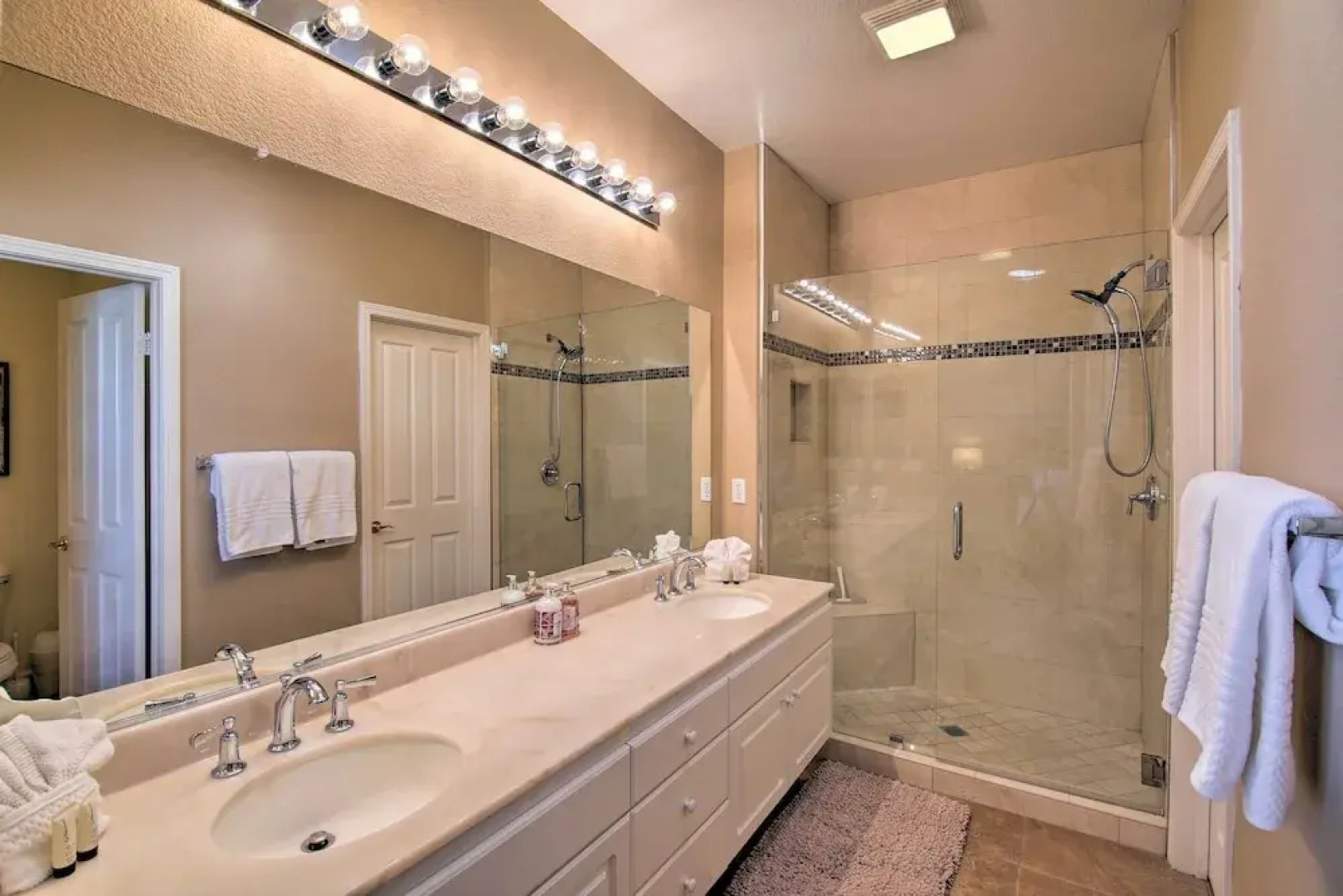 California Gem: Pool, 6 Mi to Dtwn Palm Springs!