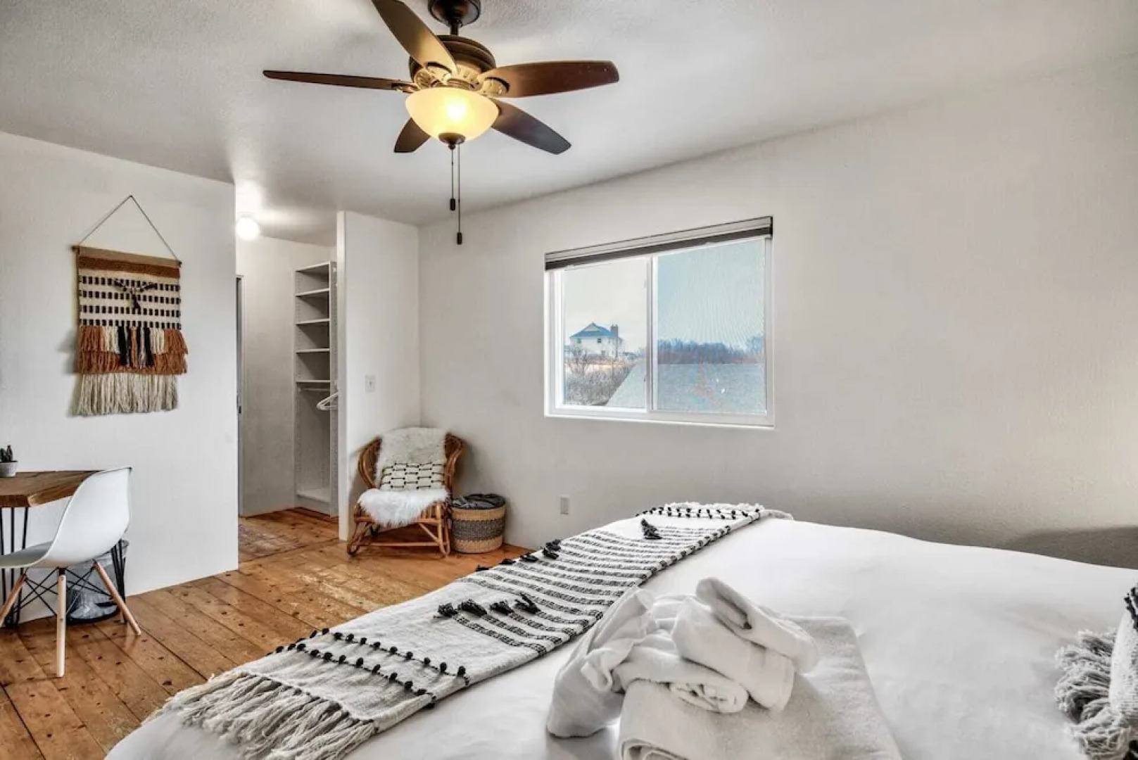 4brfireplace & Mountain Viewsdog-friendly & Hiking Nearby!