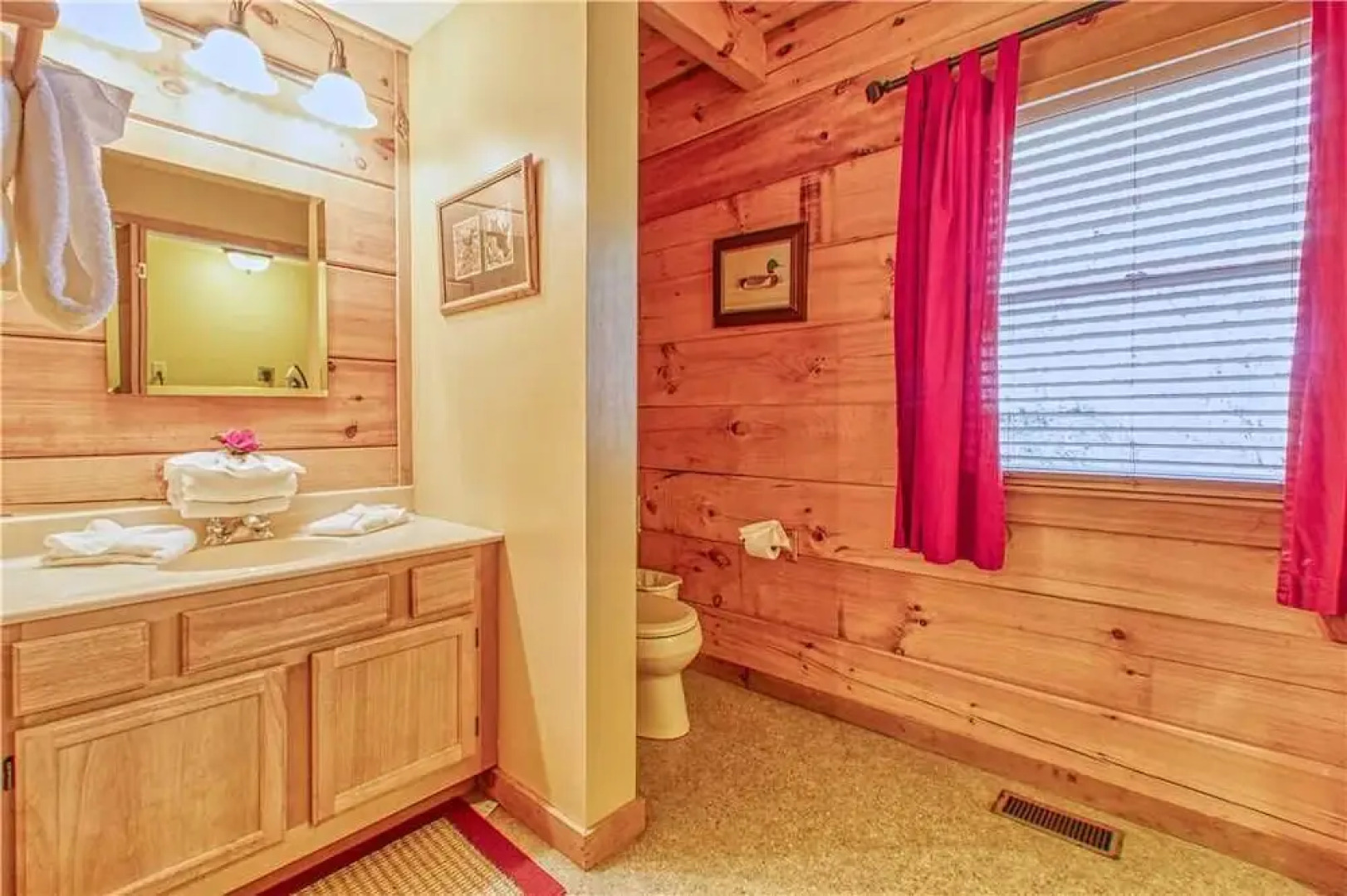 Above Ole Smokys Clouds - One Bedroom Cabin