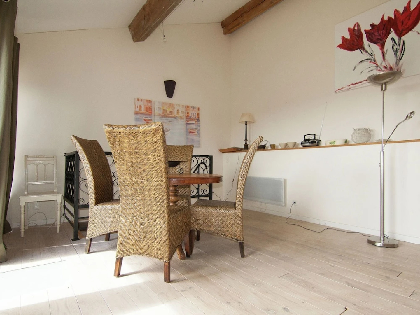 Romantic Tower With Roof Terrace and Plenty of Privacy and use Heated Pool