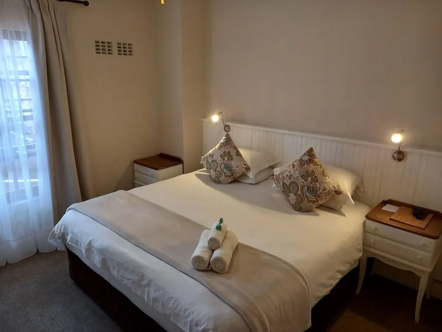 137 High Street Guest House