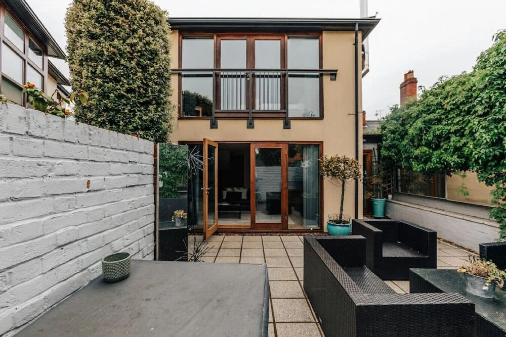 The Herringbone - 3 Bed With Parking Pet Friendly