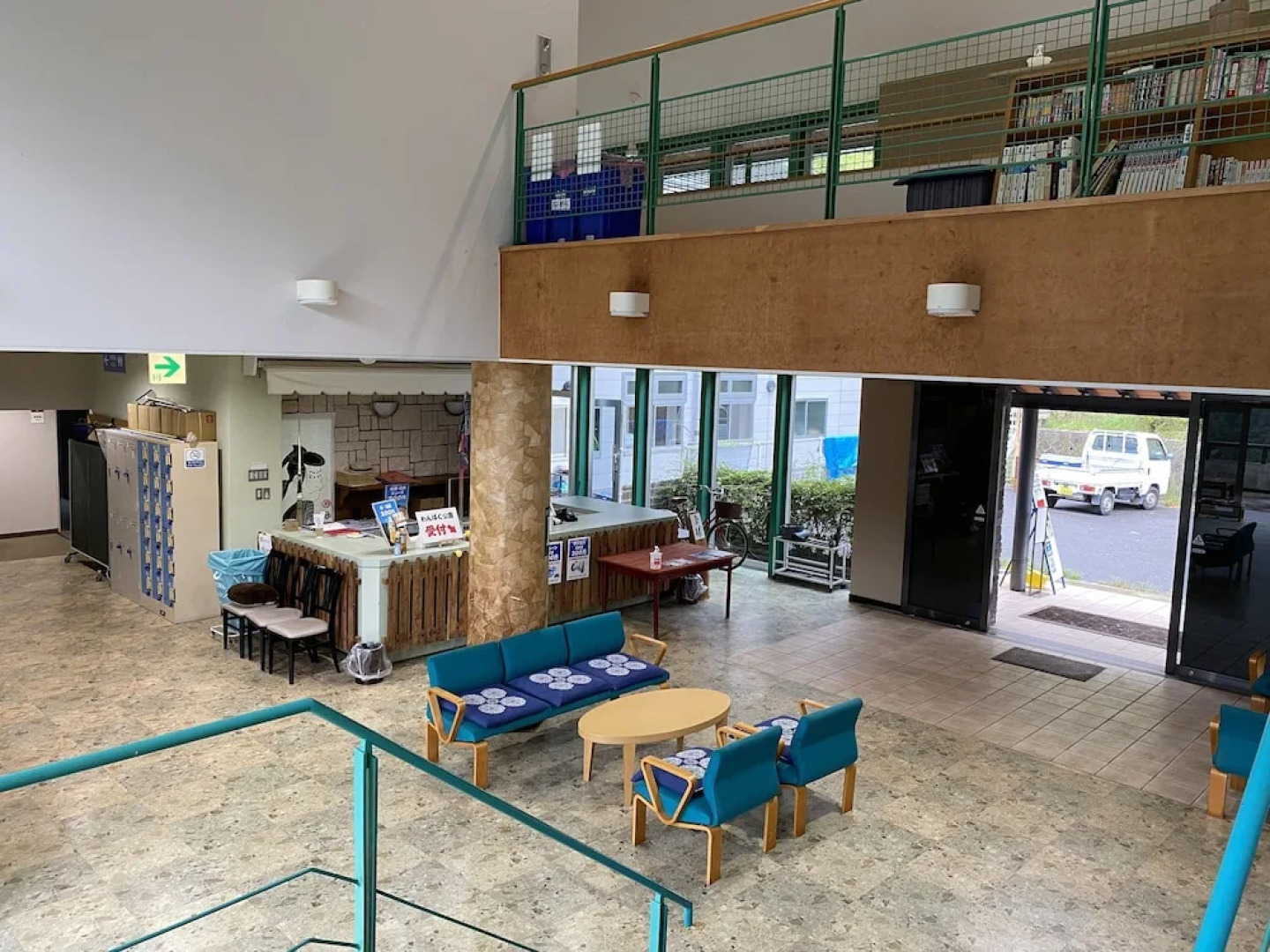 Riverside Hostel B&B – Hostel