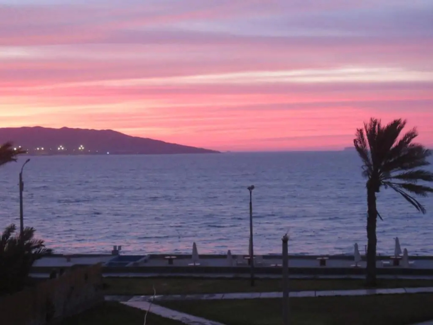 Sol de Paracas Apart Hotel