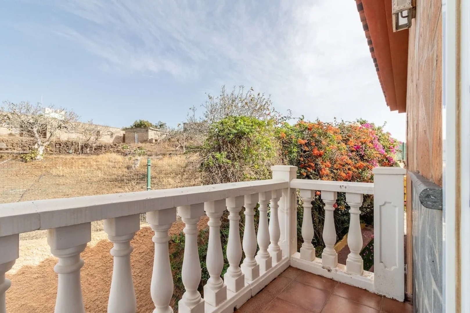 35017g01- Los Cabucos 3 Los Hoyos