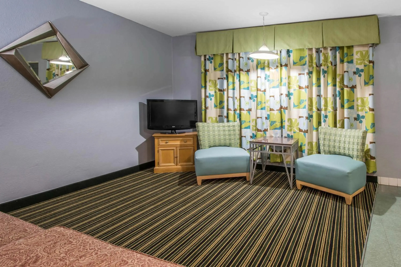 Rodeway Inn & Suites Winter Haven Chain Of Lakes