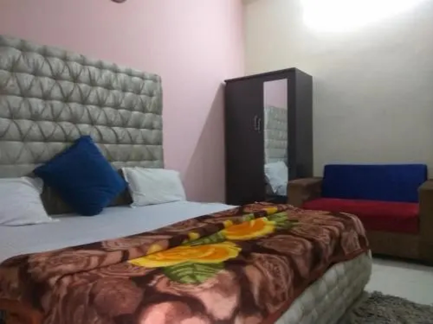 Bonfire Hostels Rishikesh
