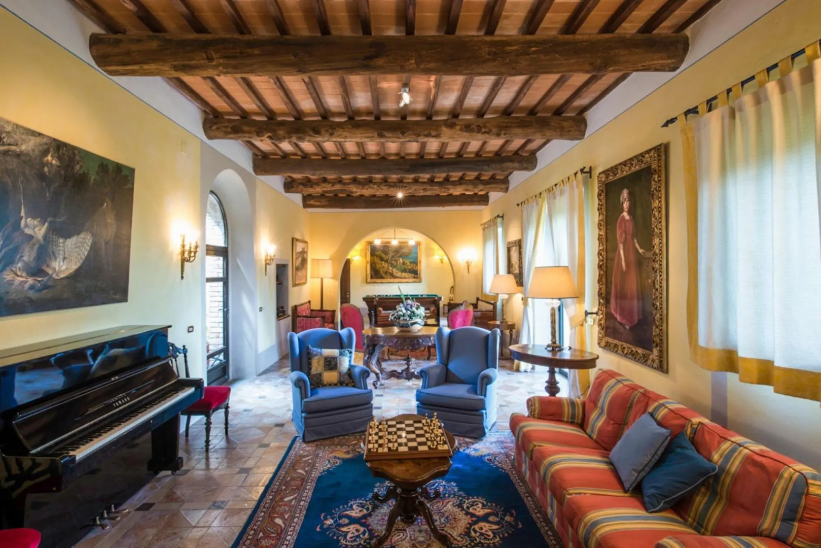 Independent Villa up to 18 Guests Pool Tennis Fitness and Wellness Area -villa Giuncheto