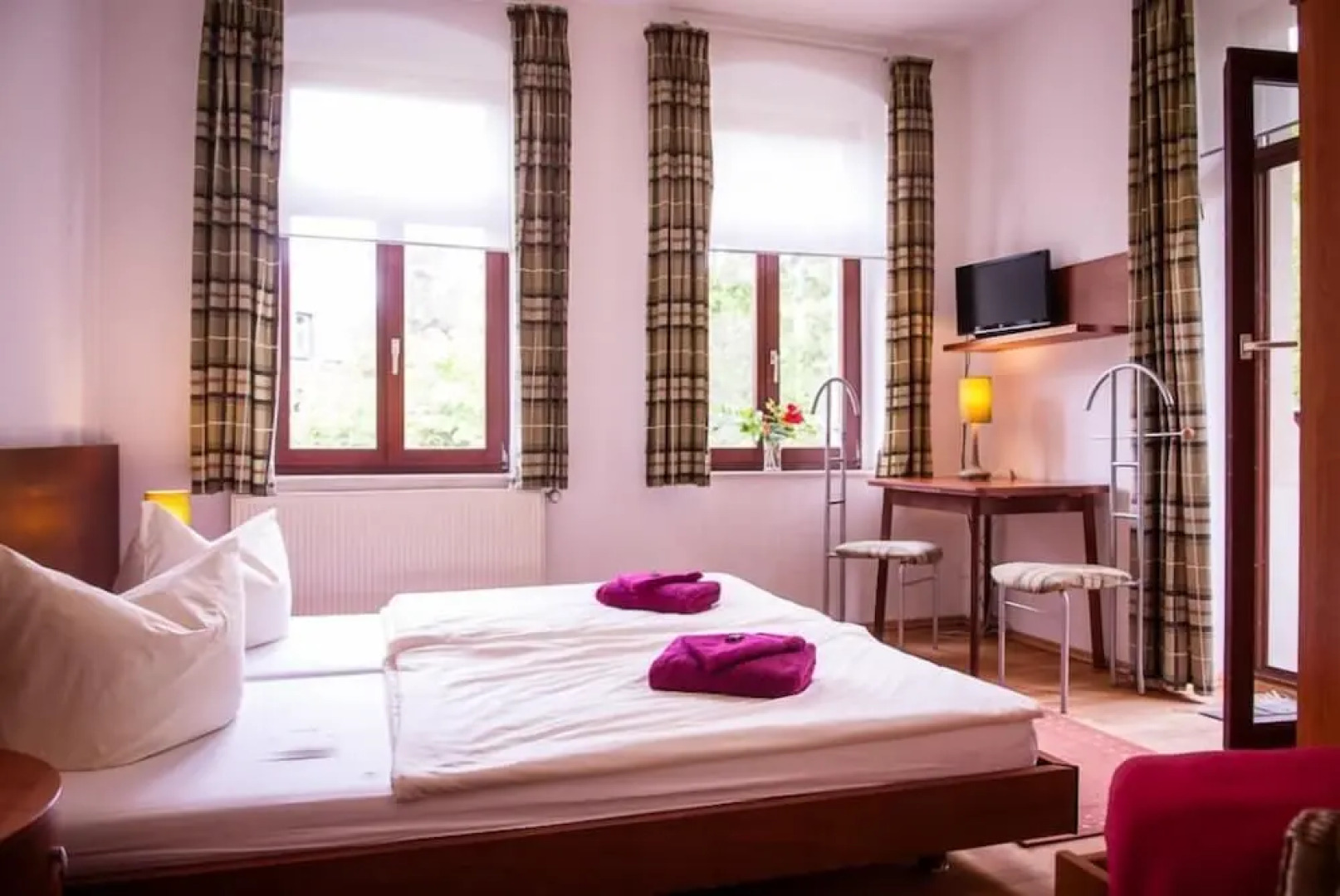 Pension an der Pillnitzer Schlossfaehre