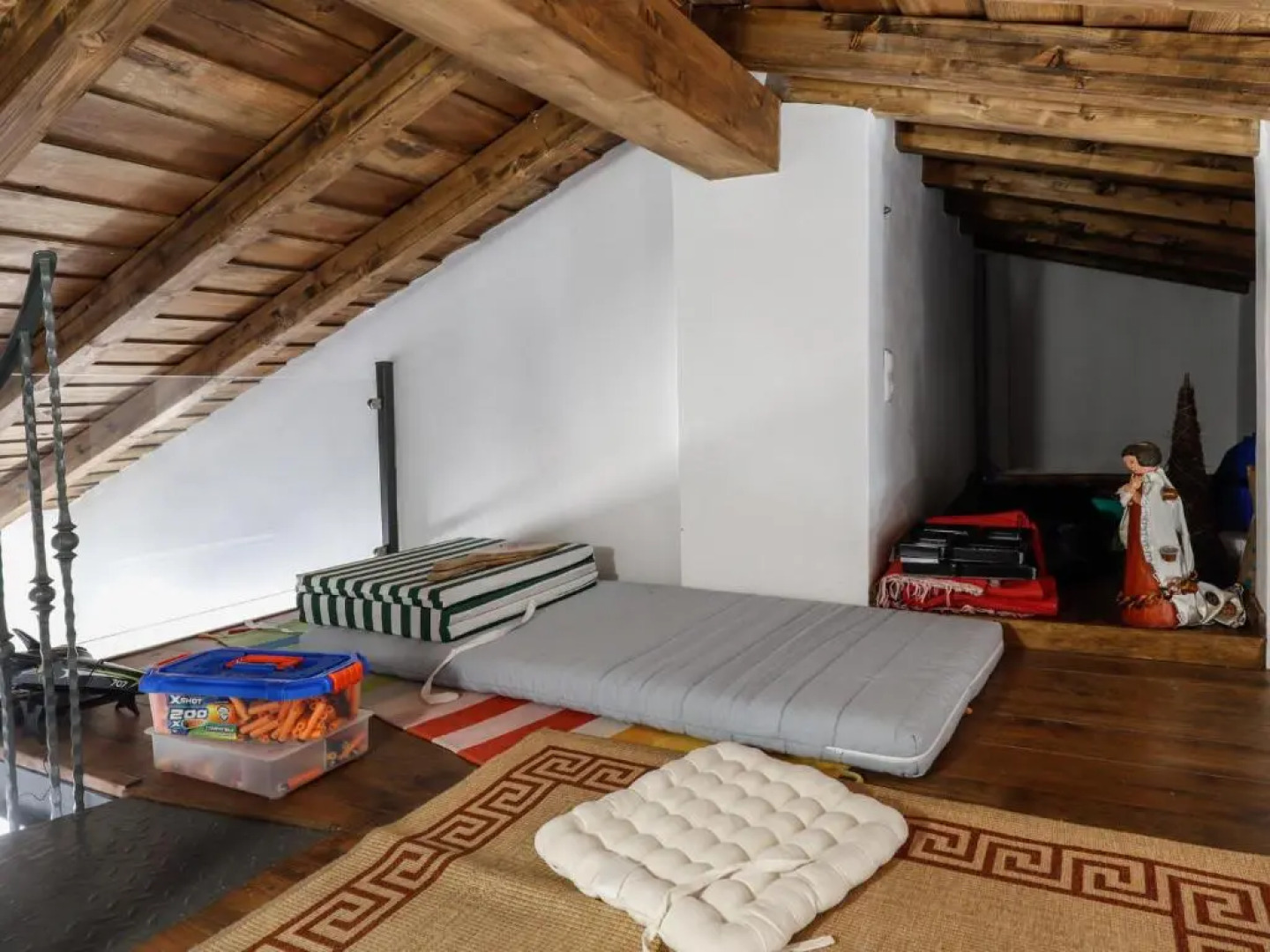 Casa da Fonte / Fountain House