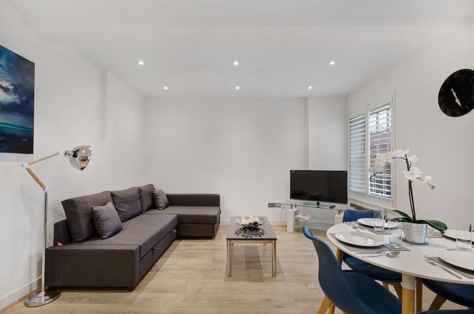 Karah Suites - Stonehills