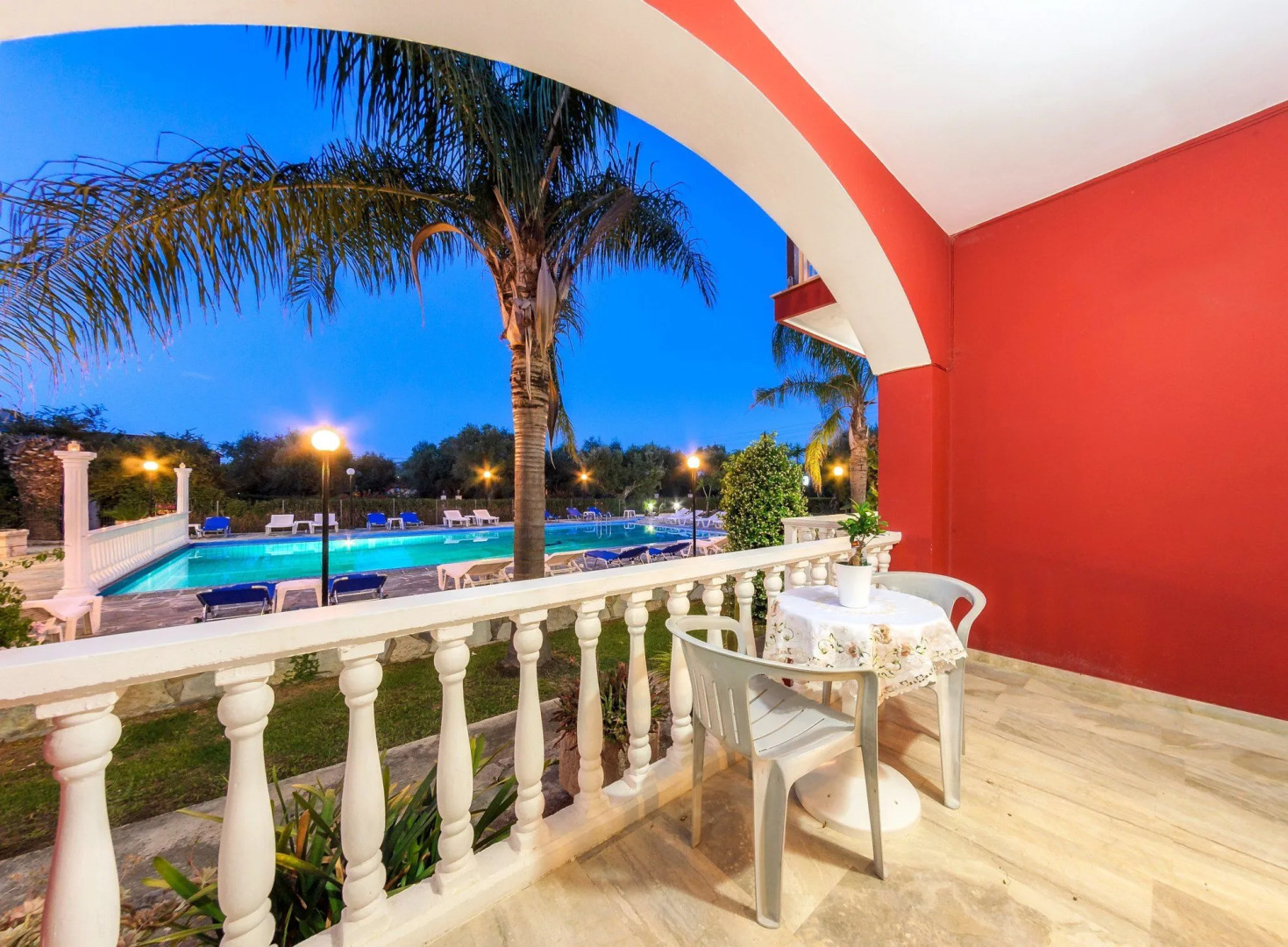 Borsalino Studios & Apartments