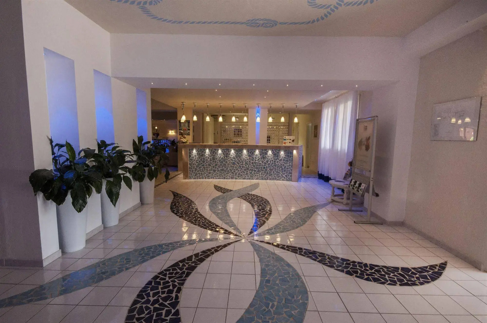 Blu Hotel Laconia Village