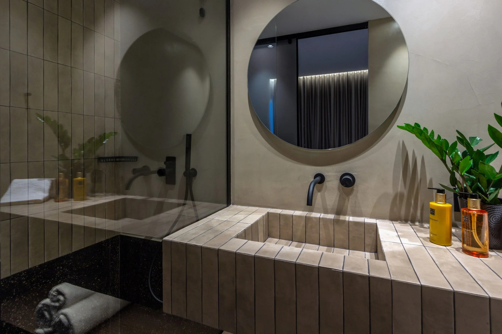 ACRO Upscale Residences