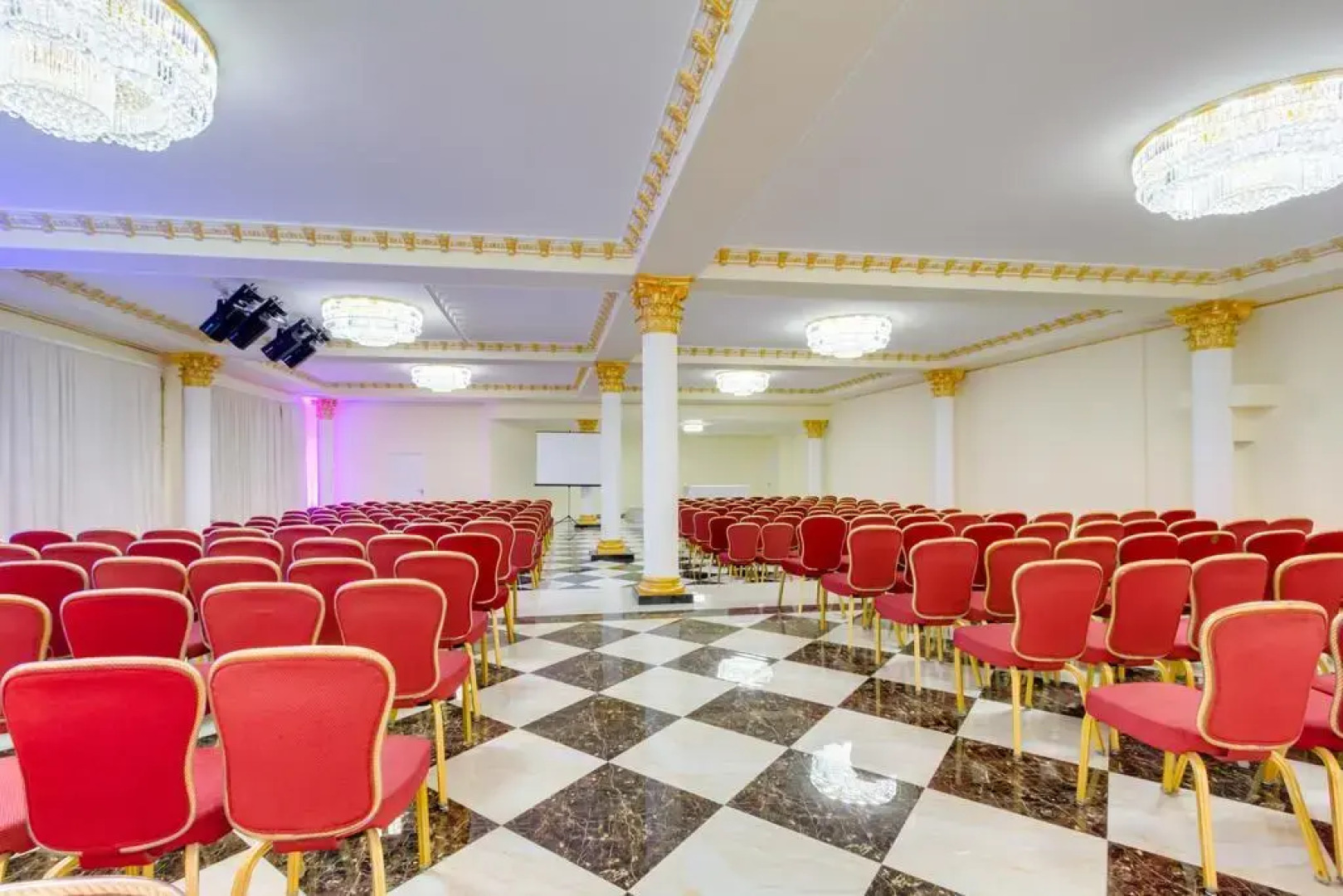 Novaya Moskva Mini Hotel